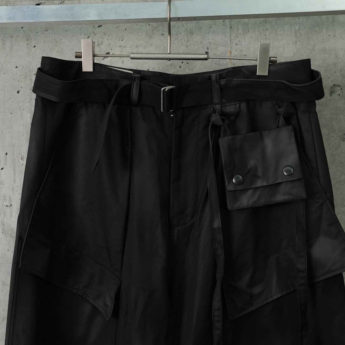 SUN-BLEACHED WIDE DETACHABLE TROUSERS / DARK GREY