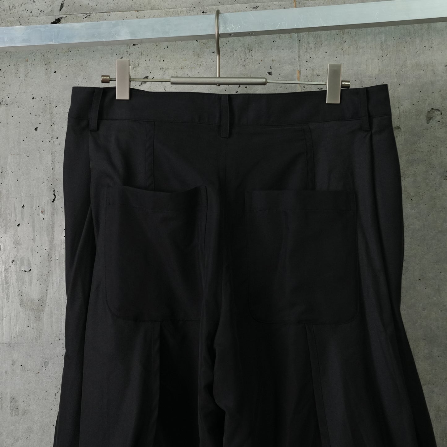 DRAPED LAYERED TROUSERS / BLACK