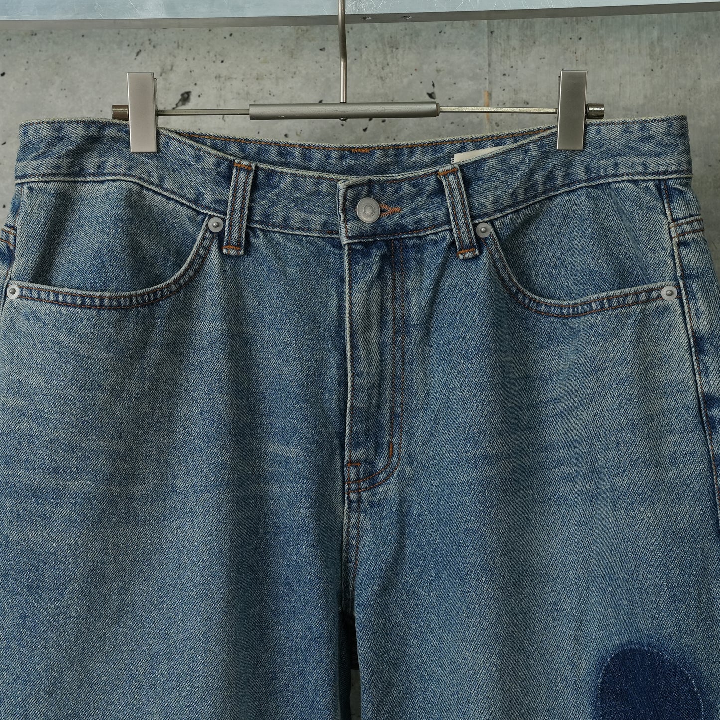 STRAIGHT DENIM PANTS / BLUE