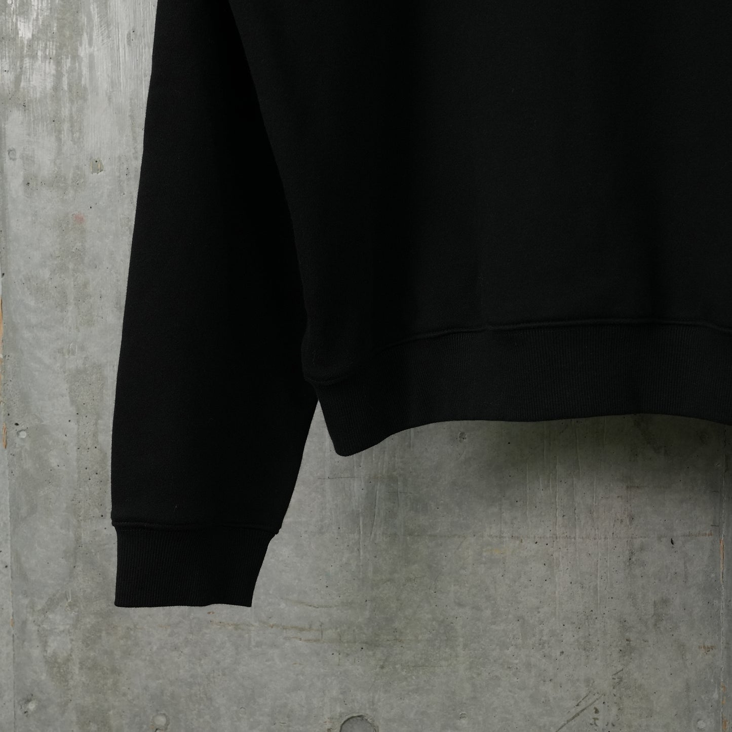 SUN-BLEACHED SUN HOODIE / BLACK