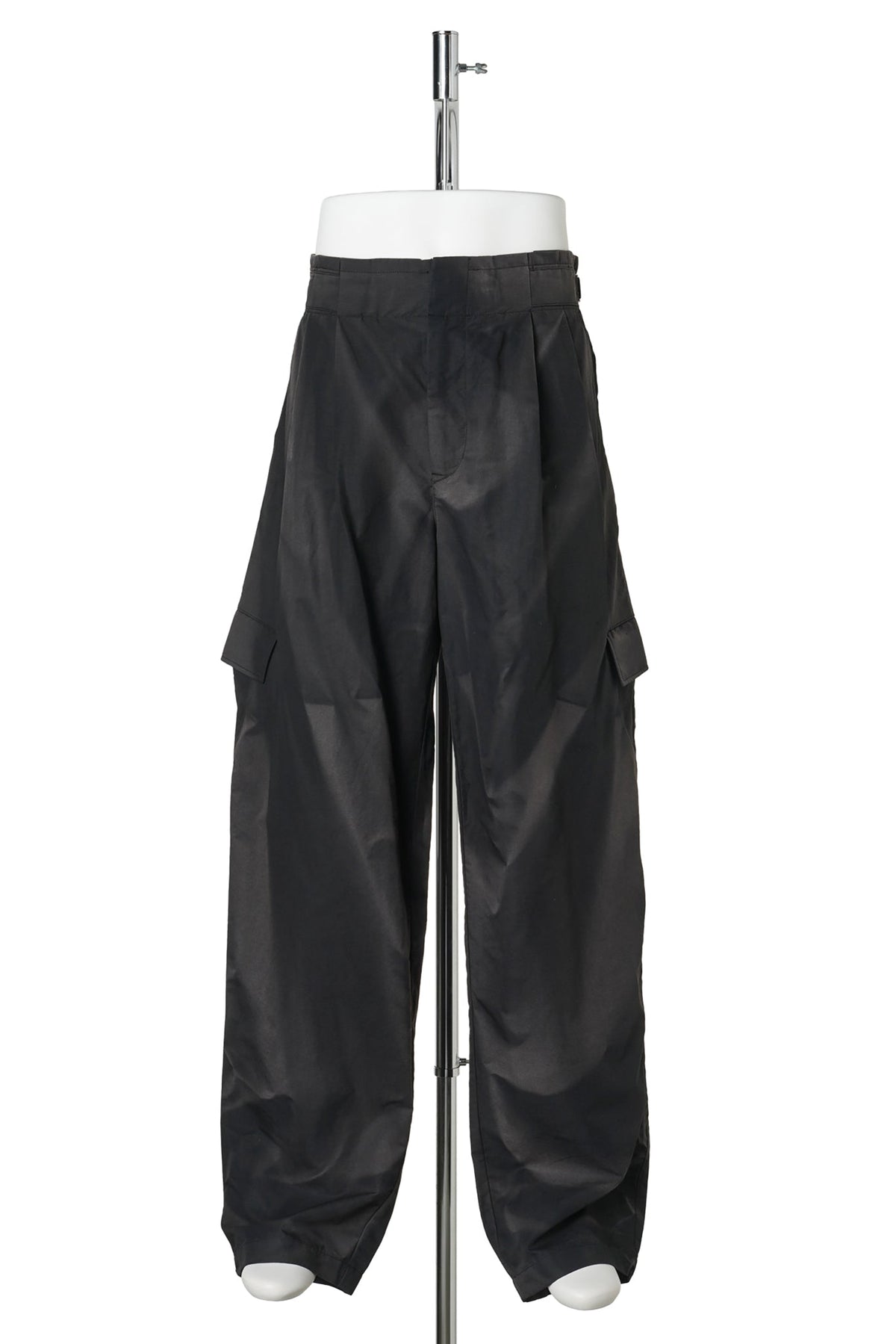 SUN-BLEACHED PLEATED TROUSERS / BLACK