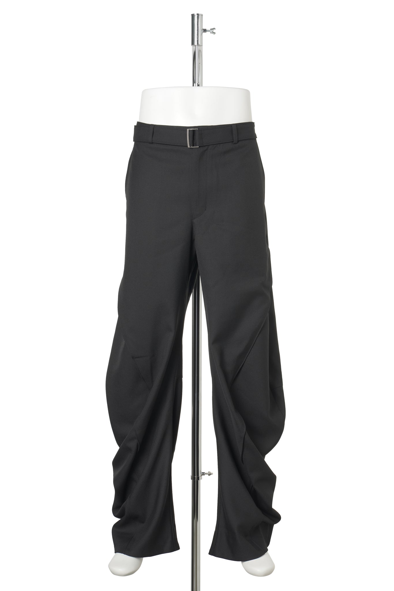 CURVED TROUSERS / BLACK