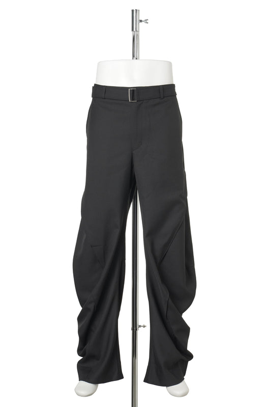 CURVED TROUSERS / BLACK