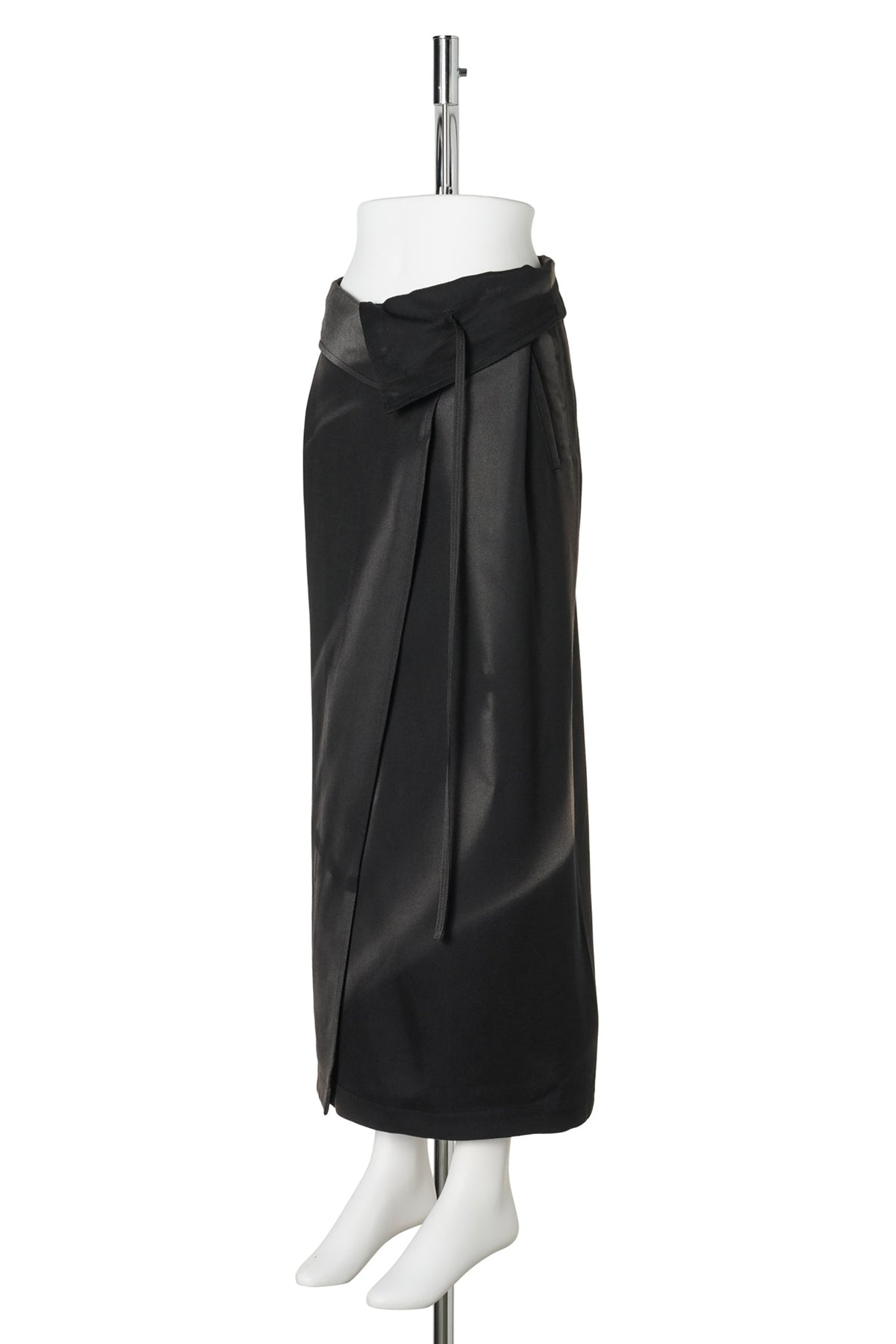 SUN-BLEACHED FOLDED WRAP SKIRT / BLACK