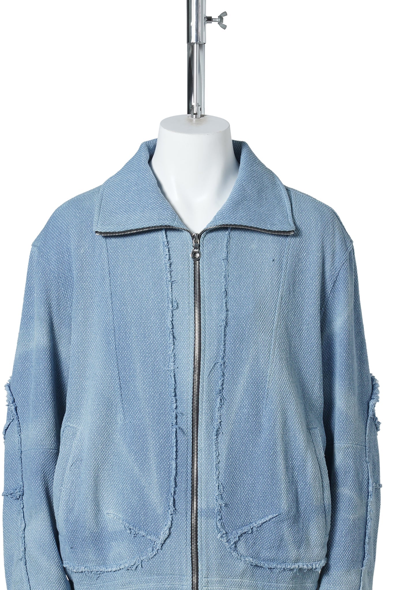 SUN-BLEACHED RAW EDGED JACKET / LIGHT BLUE