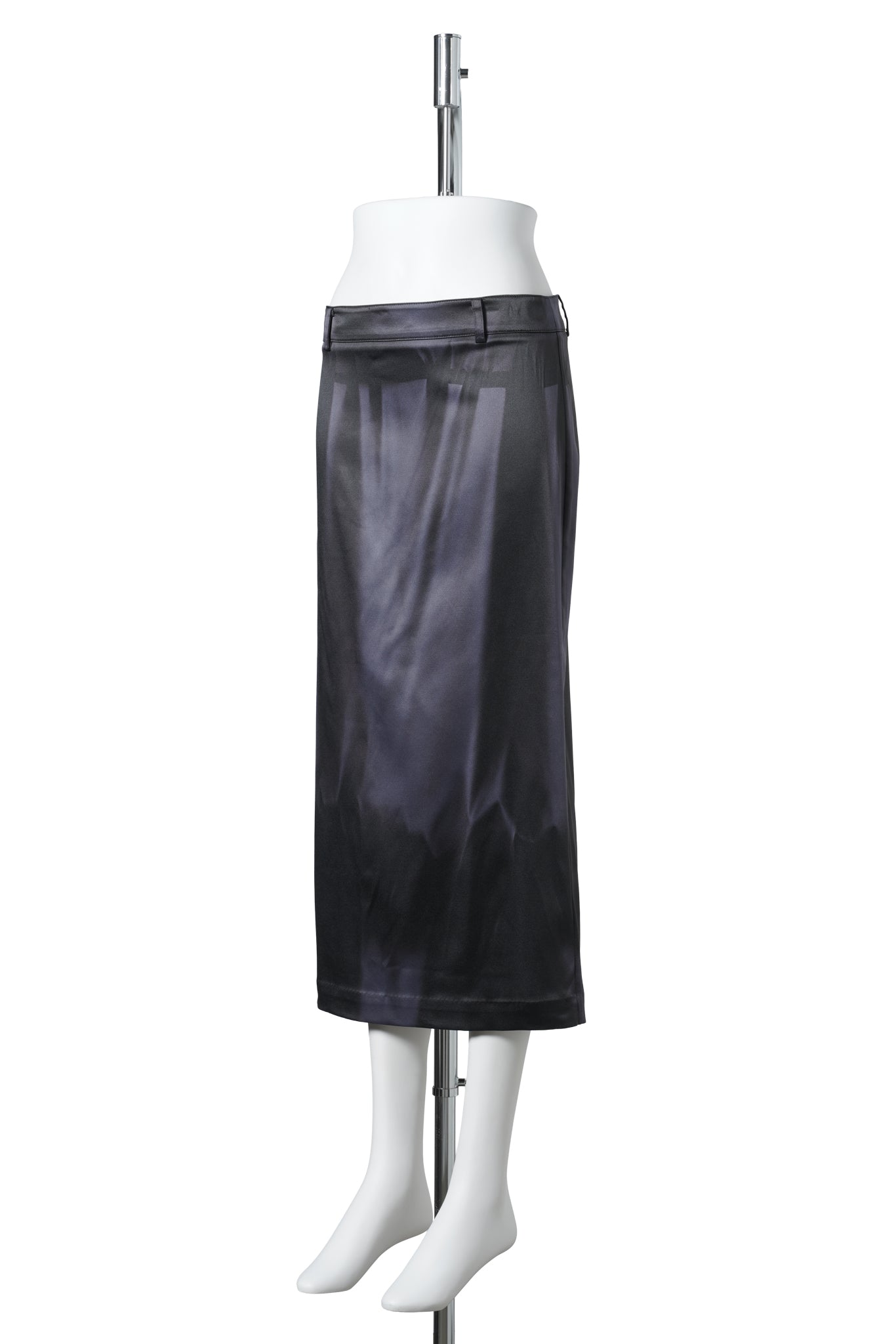 SUN-BLEACHED SATIN SKIRT / BLACK