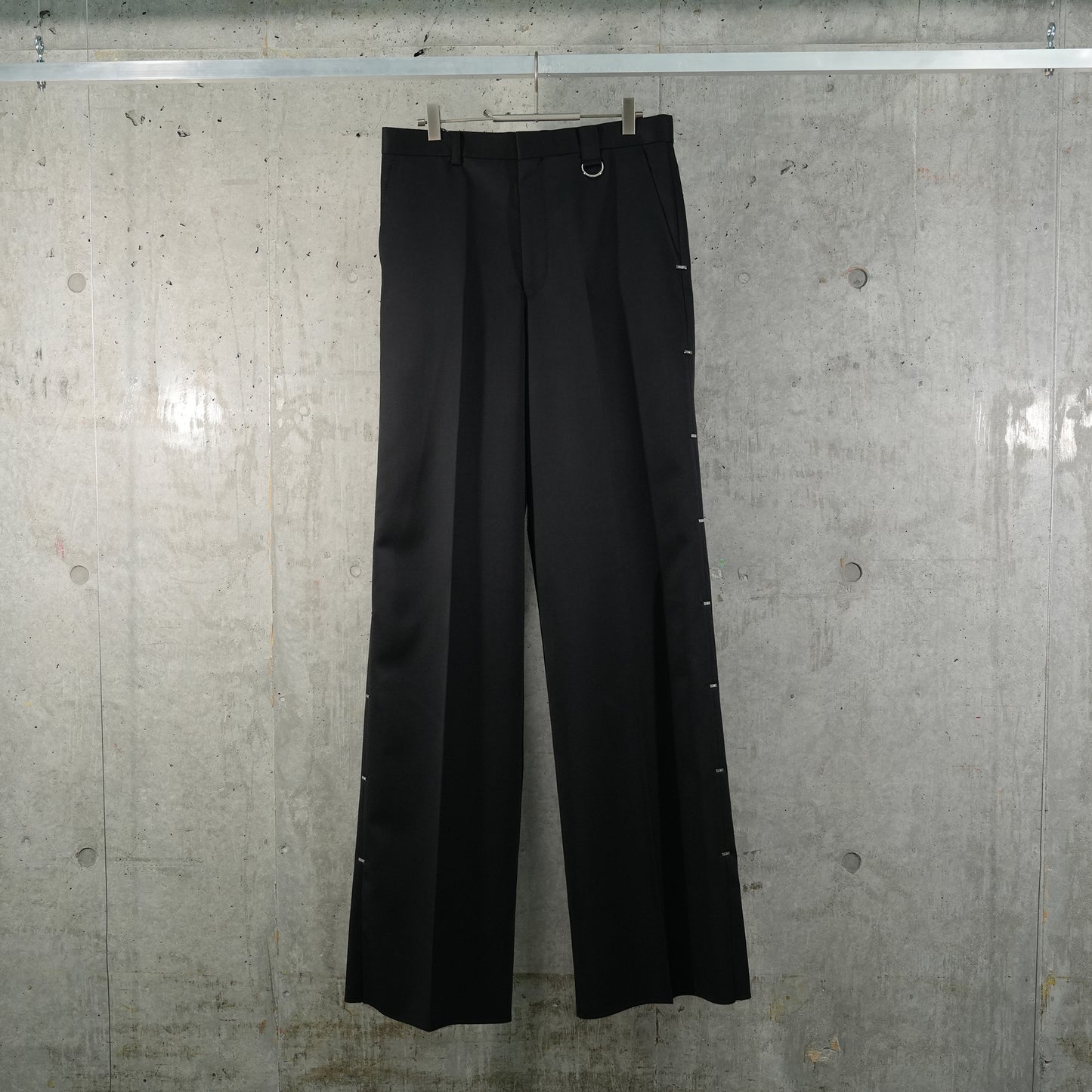 WOOL METAL LINE WIDE TROUSERS / BK