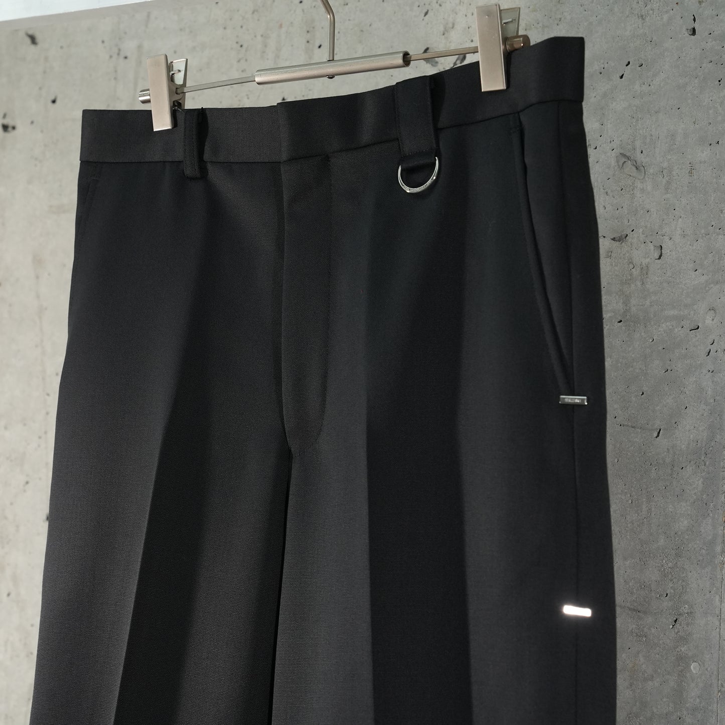 WOOL METAL LINE WIDE TROUSERS / BK