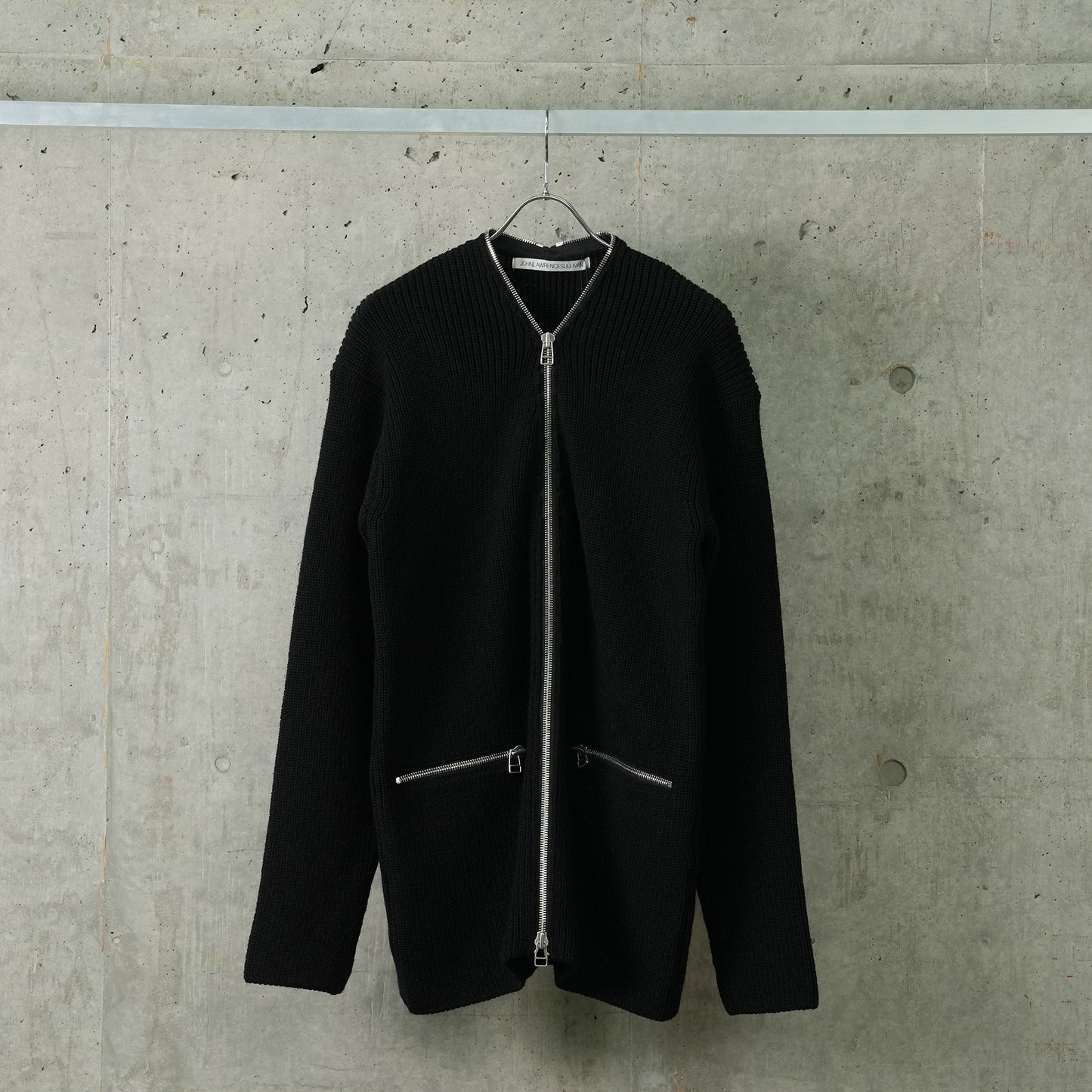 ZIPPED CARDIGAN / BLACK