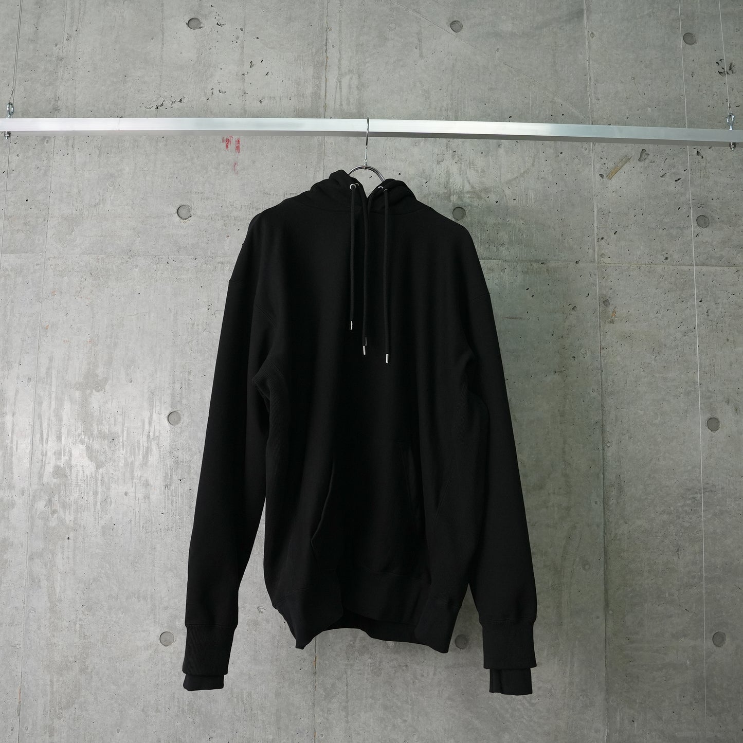 SWEAT STACKED HOODIE / BLACK