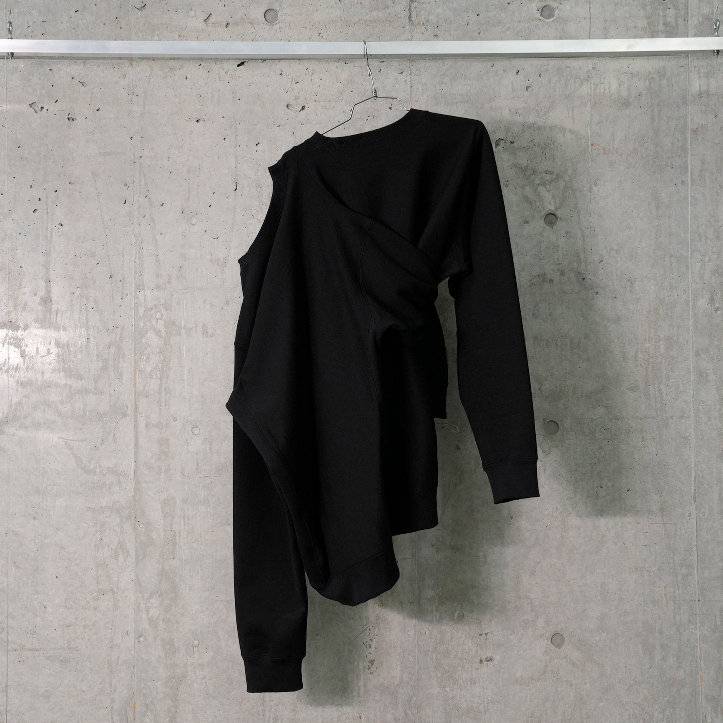 TWIN SPEAK DOCKING SWEAT PULLOVER / BLACK