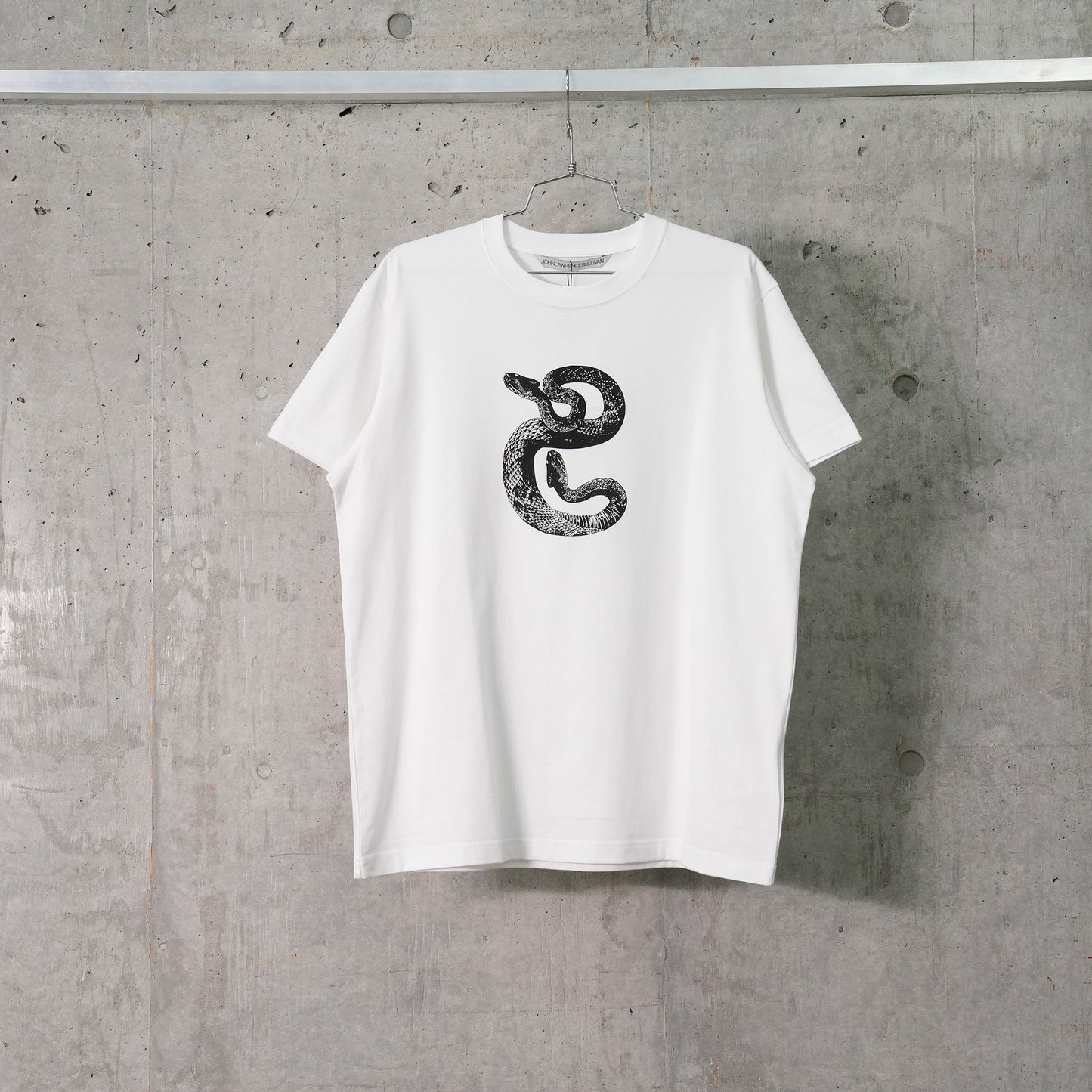 SNAKE PRINT T-SHIRT / WHITE