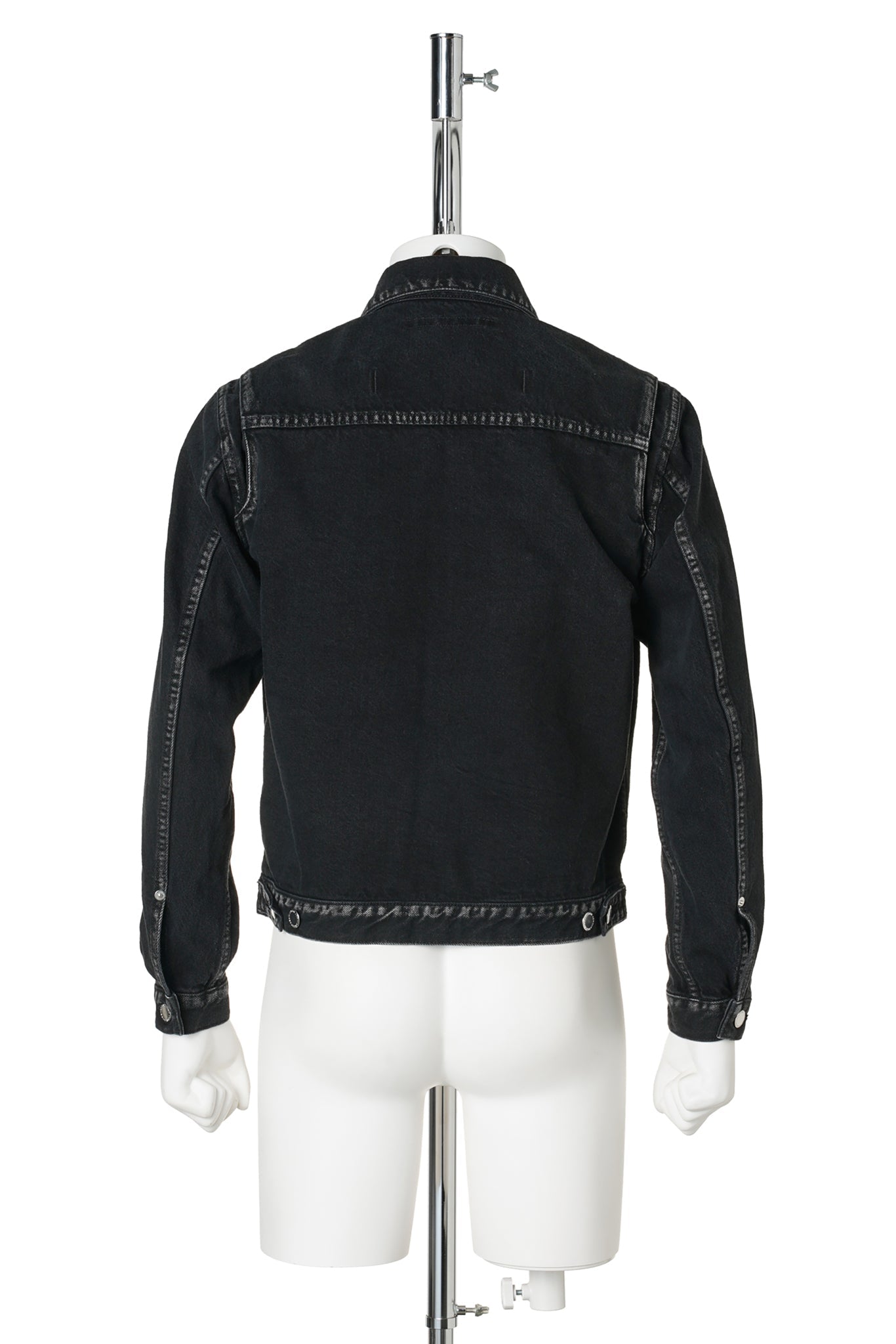 WASHED DENIM STUDDED JACKET / BLACK