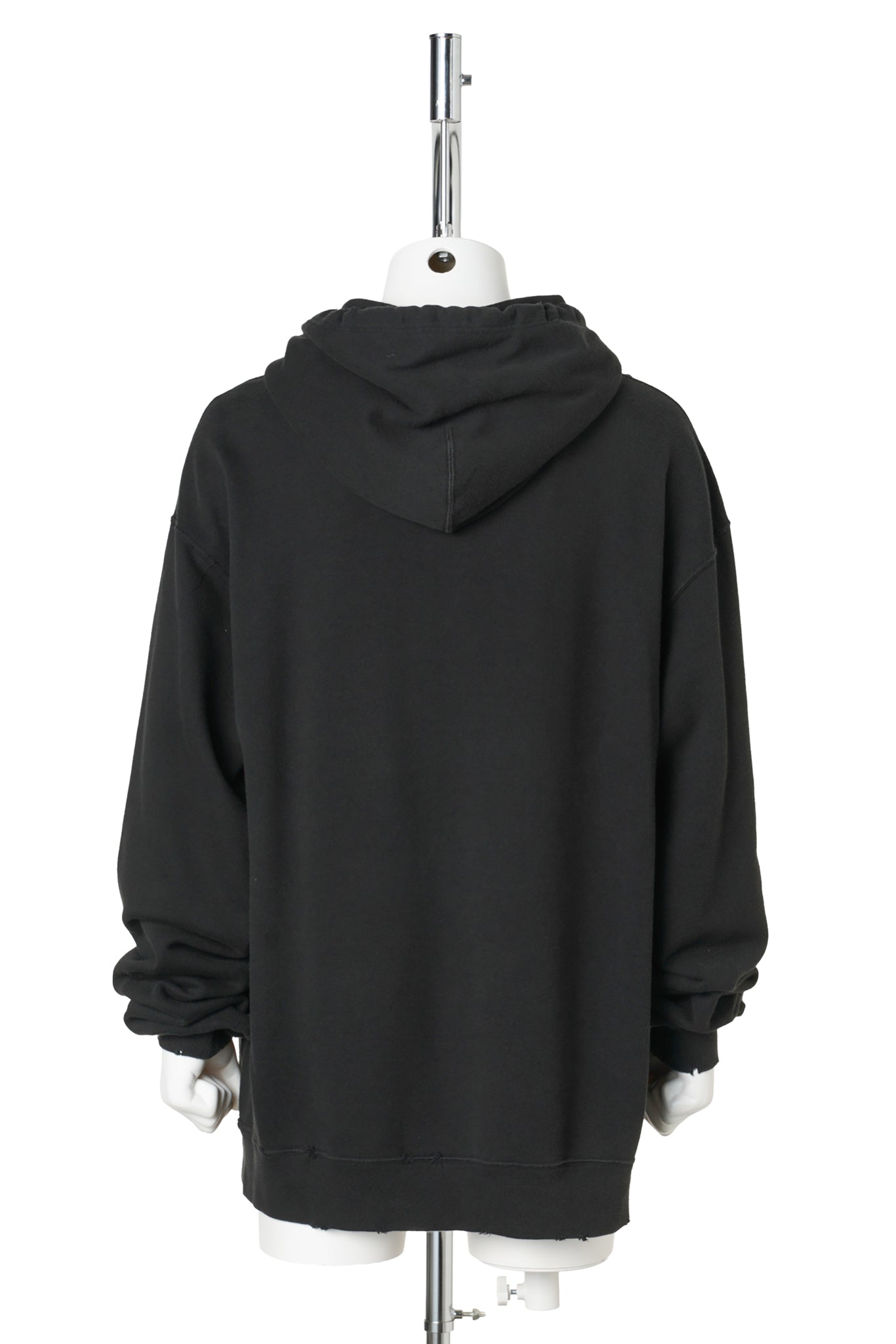 "PHLEGETHON" HOODIE WITH NECKLACE / BLACK