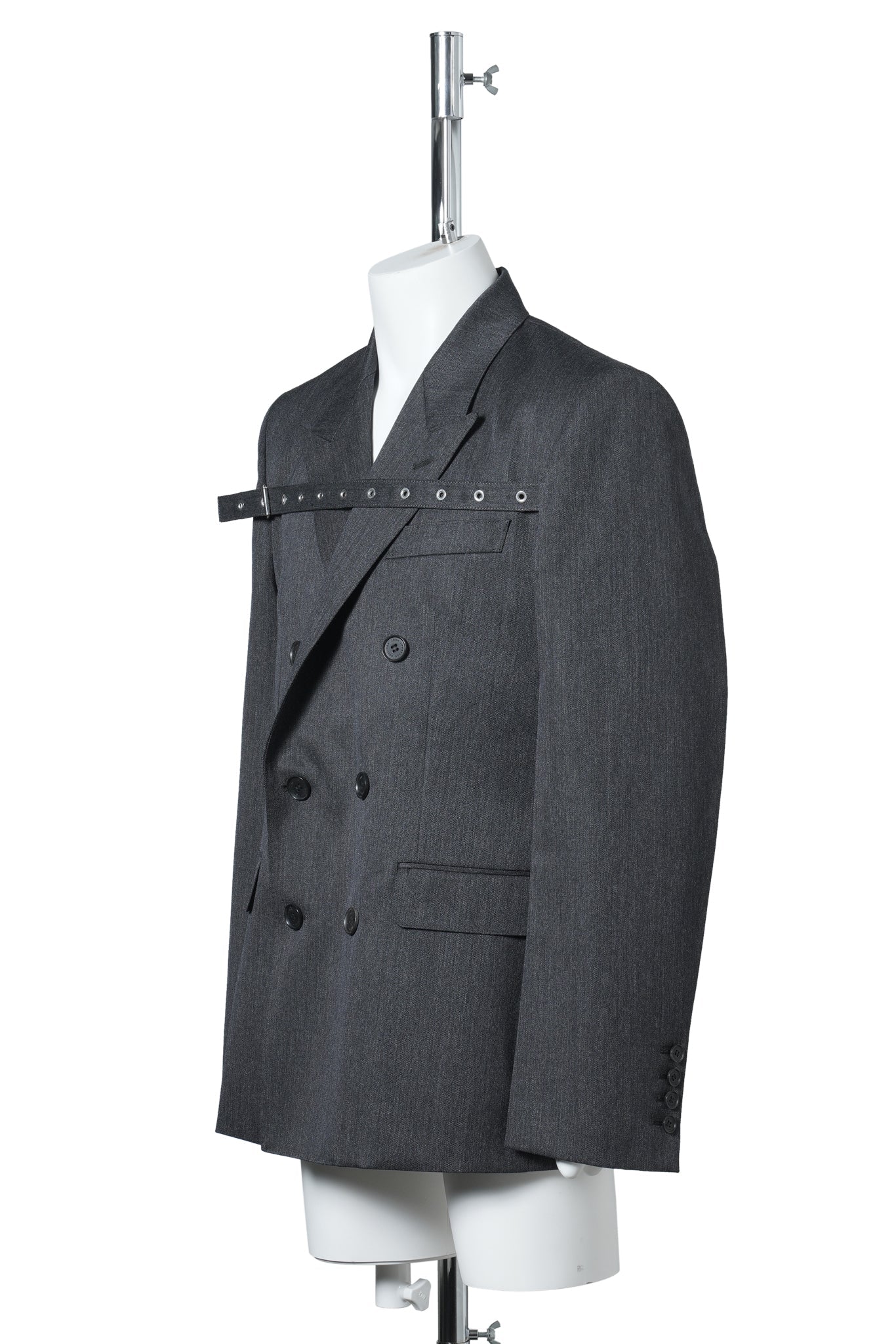 WOOL GABARDINE FLONT STRAP DOUBLE BREASTED JACKET / GREY