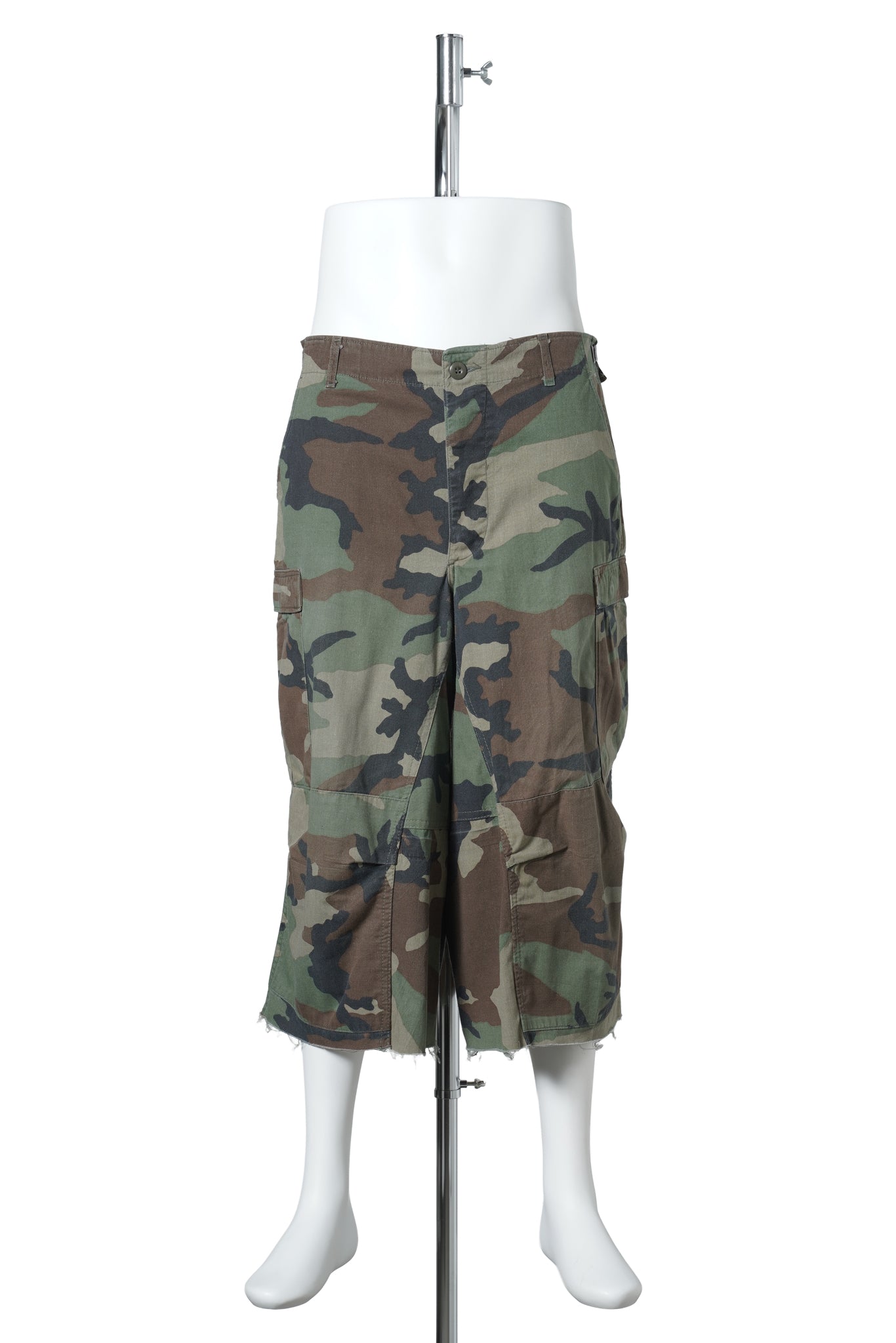 WOODLAND NBHD SHORTS / OLIVE DRAB