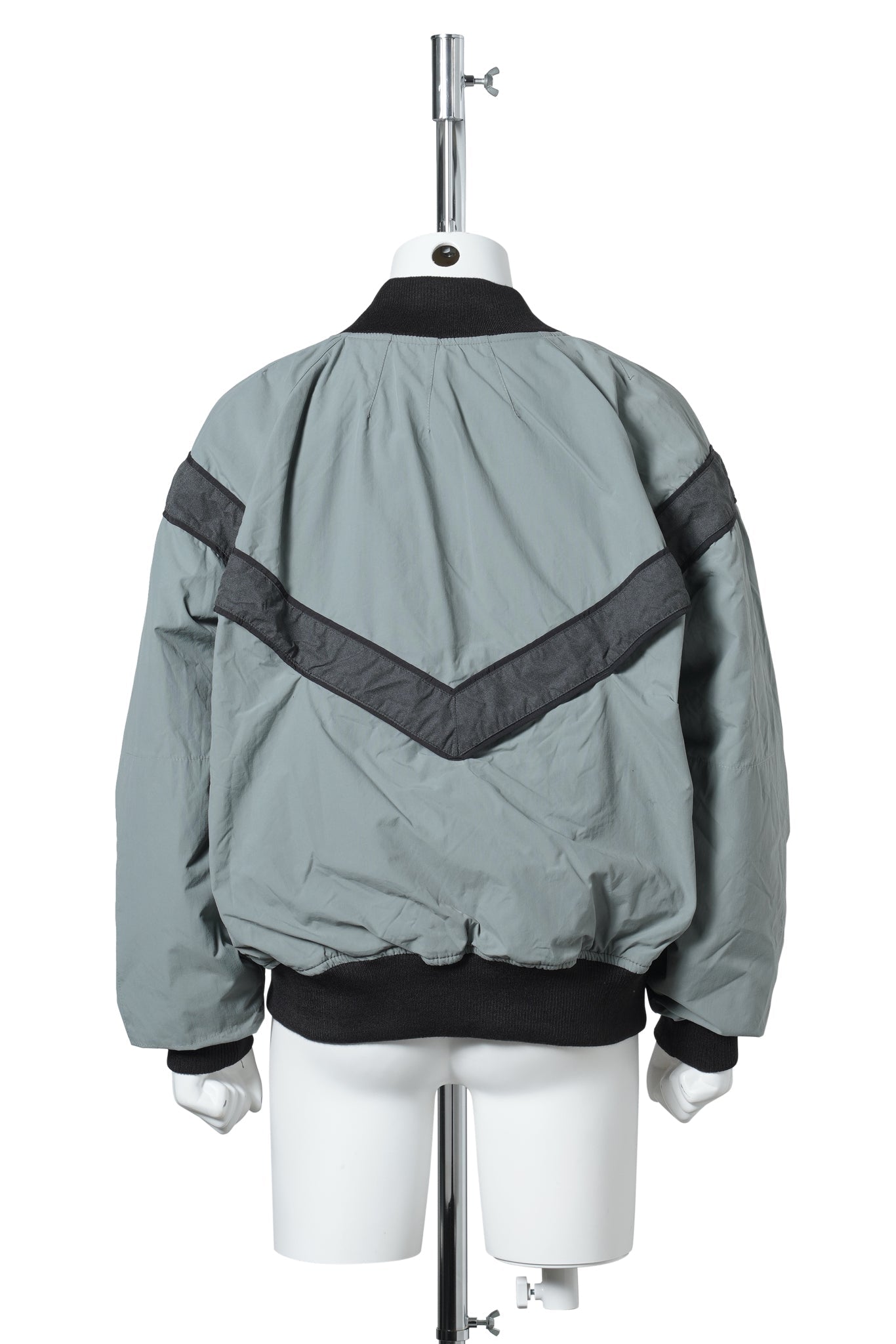 WINDBREAKER BOMBER / GREY