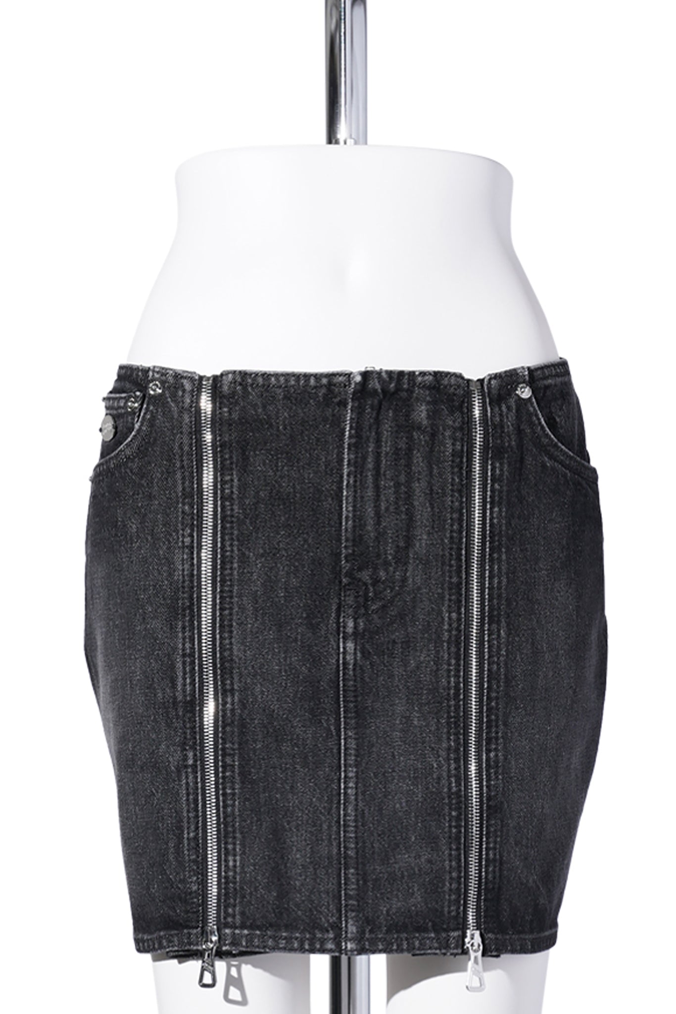 DENIM FRONT ZIPPED MINI SKIRT / VINTAGEBLACK