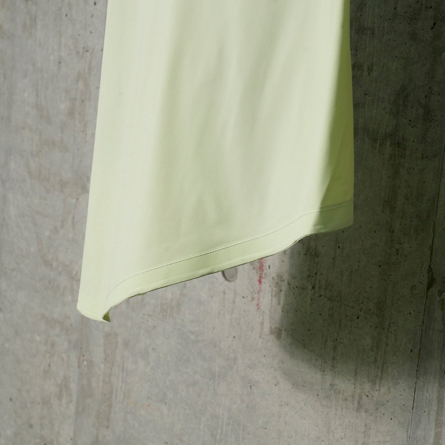 SKIRT-SHORTS WITH CONCEALED ZIPS AND POCKETS / LIME CREAM/GREY