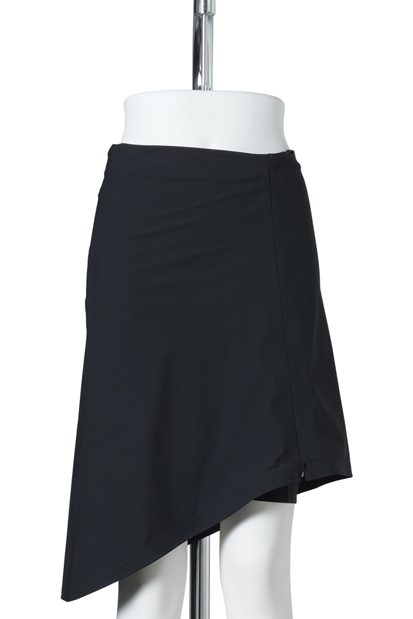 SKIRT SHORTS / BLACK