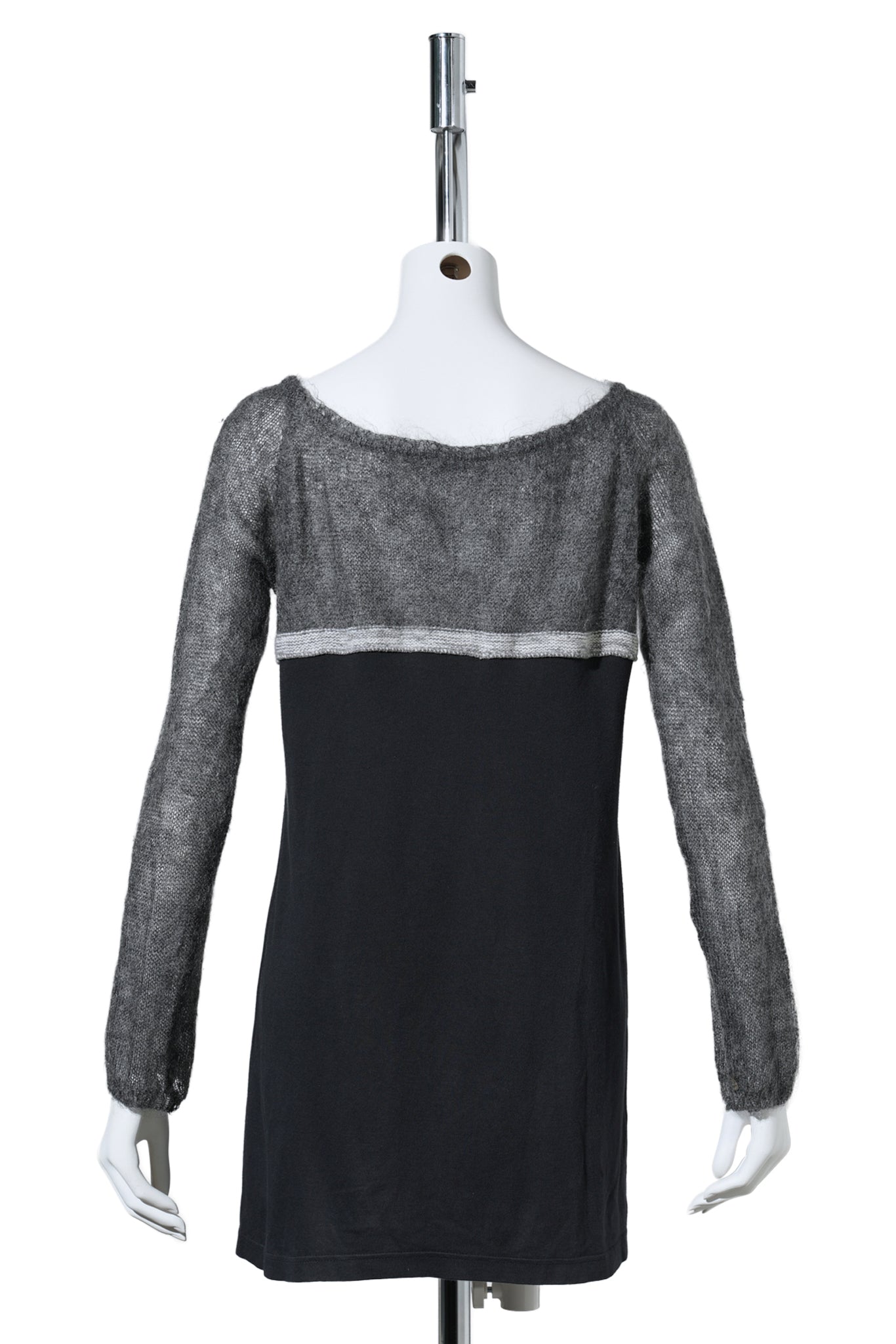 HYBRID GRAPHIC TOP / GREY&BLACK