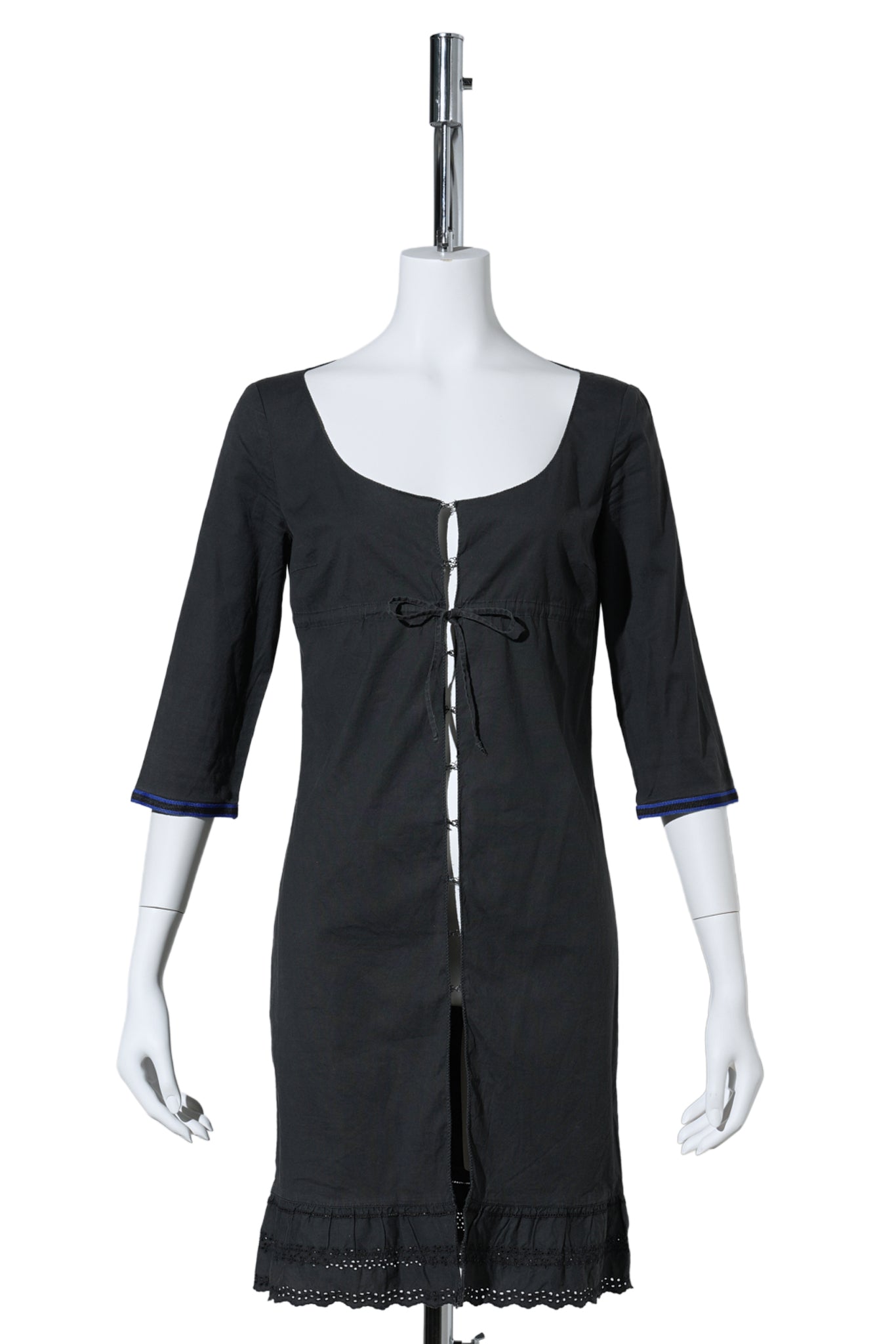 HALF SLEEVE DRESS / BLACK