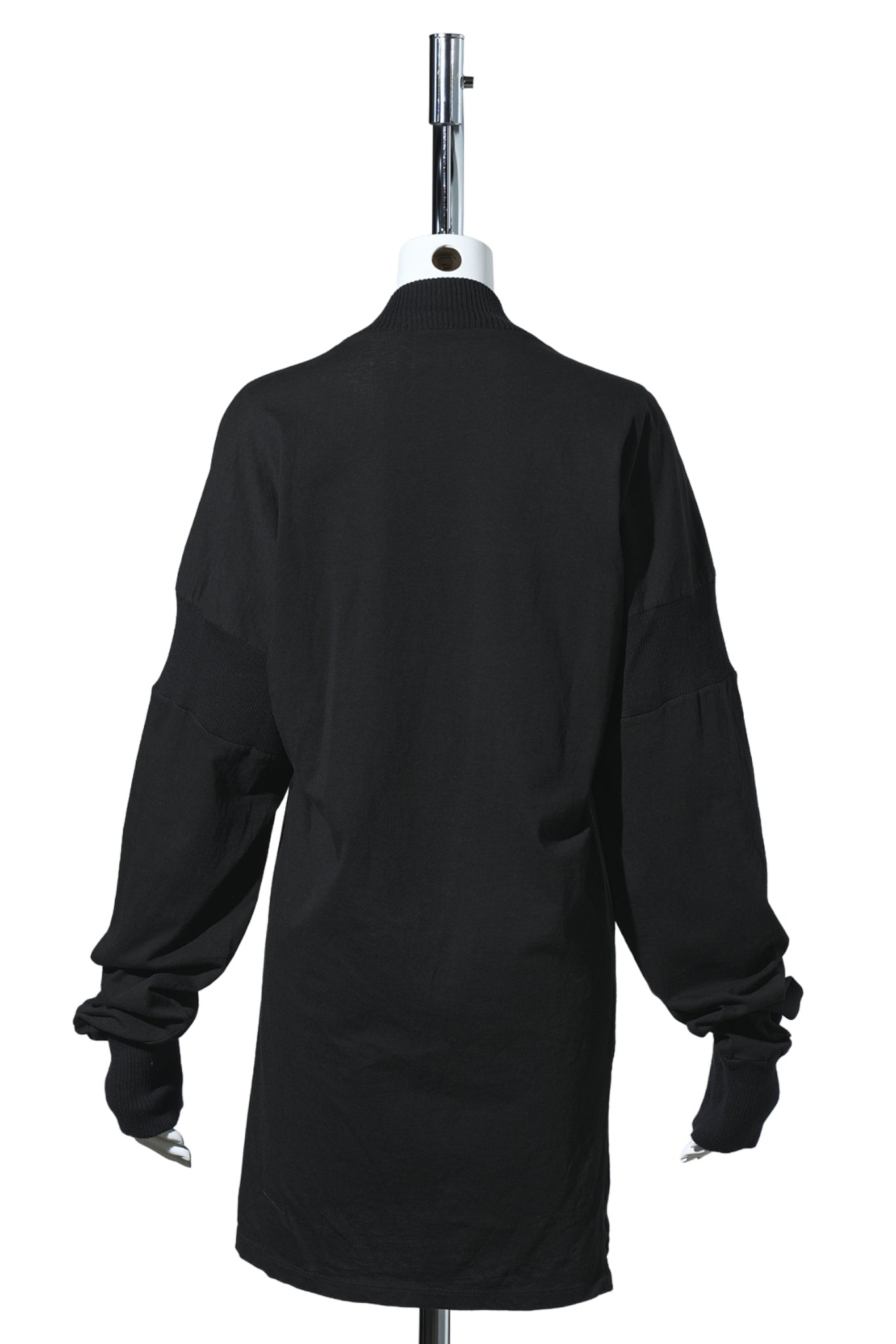 OVERSIZED LONG SLEEVE TOP / BLACK