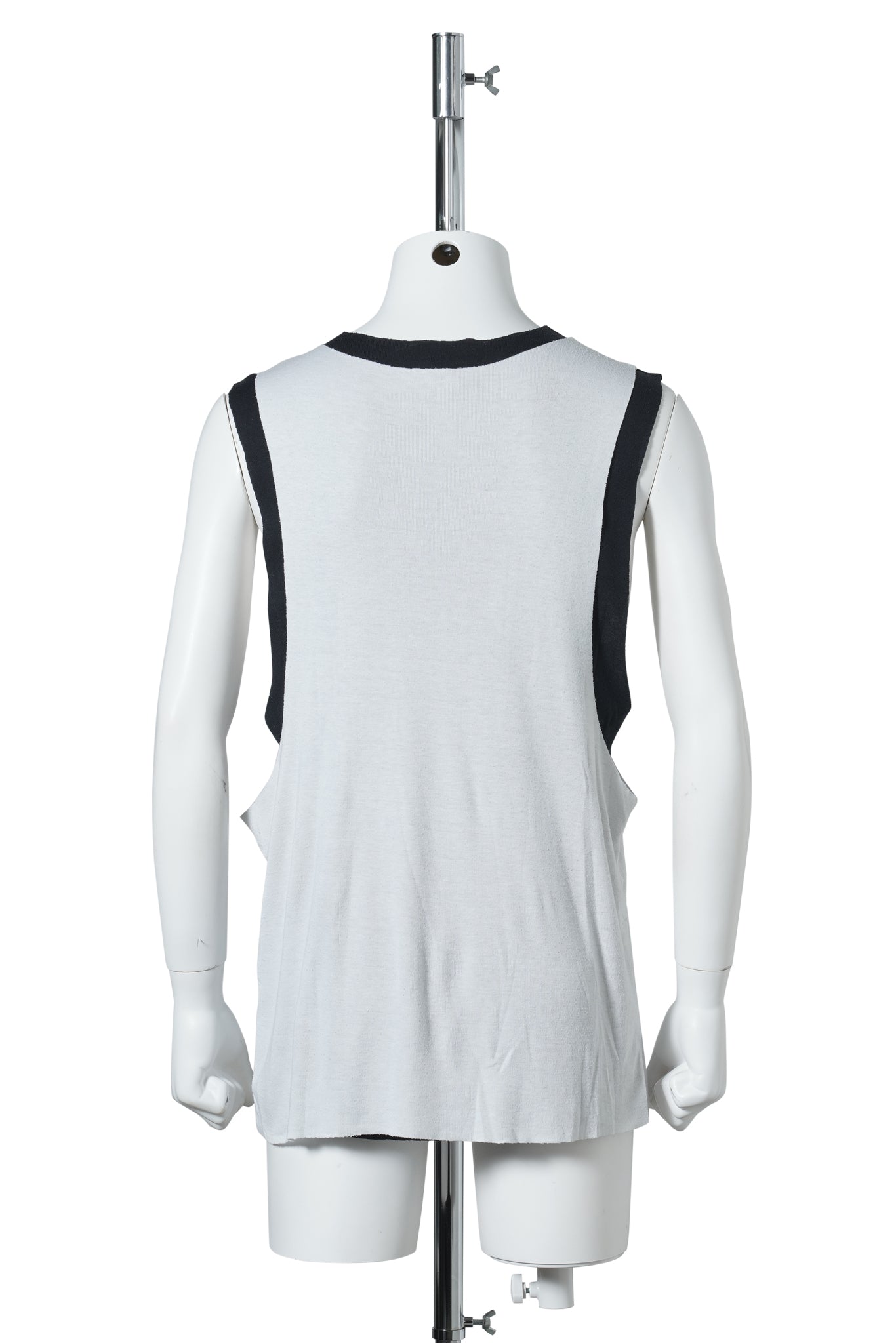 SLEEVELESS LAYERED TOP / BLACK&WHITE