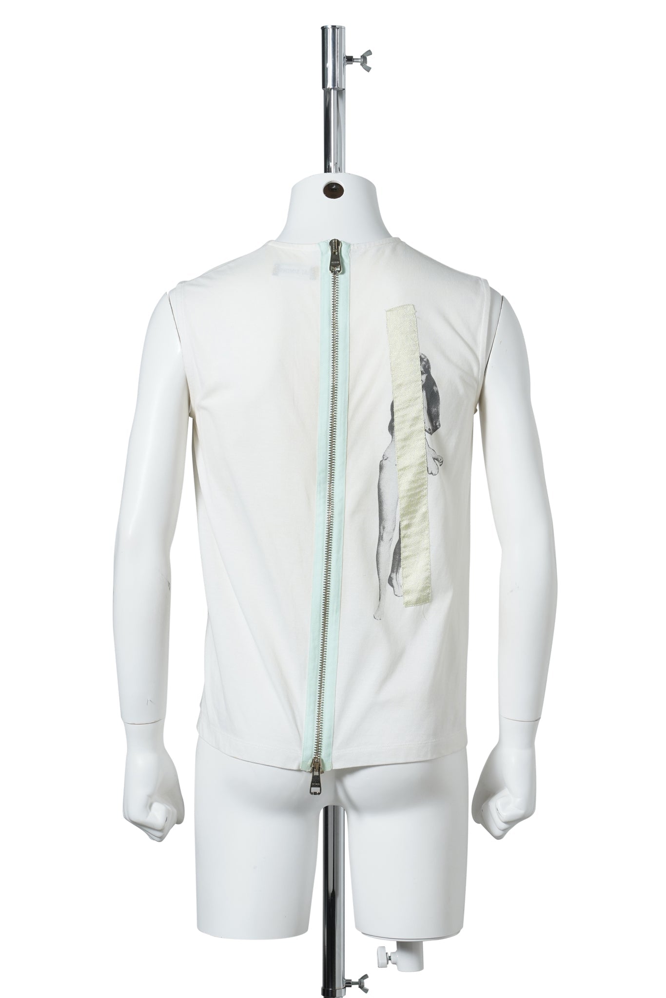 BACK ZIP SLEEVELESS TOP / WHITE