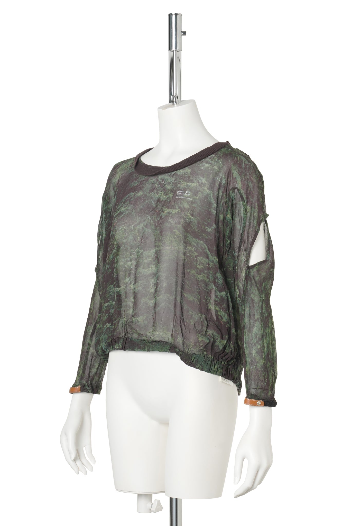 GRAPHIC LONG SLEEVE TOP / MULTI
