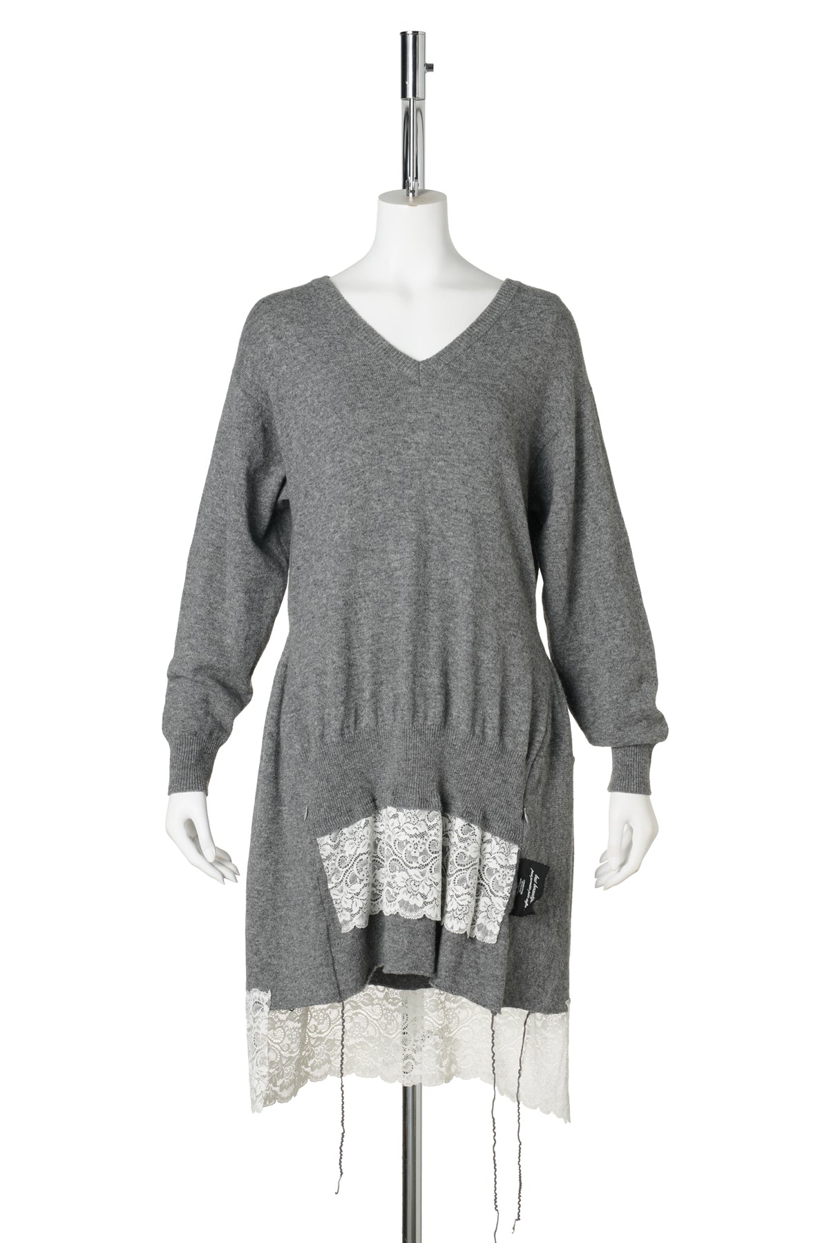 KNITTED DRESS WITH LACE / GREY