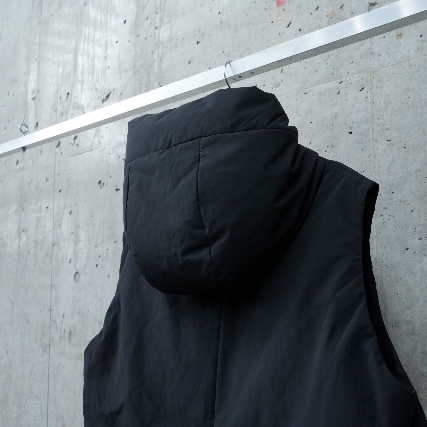 + DOWN JACKET / 001