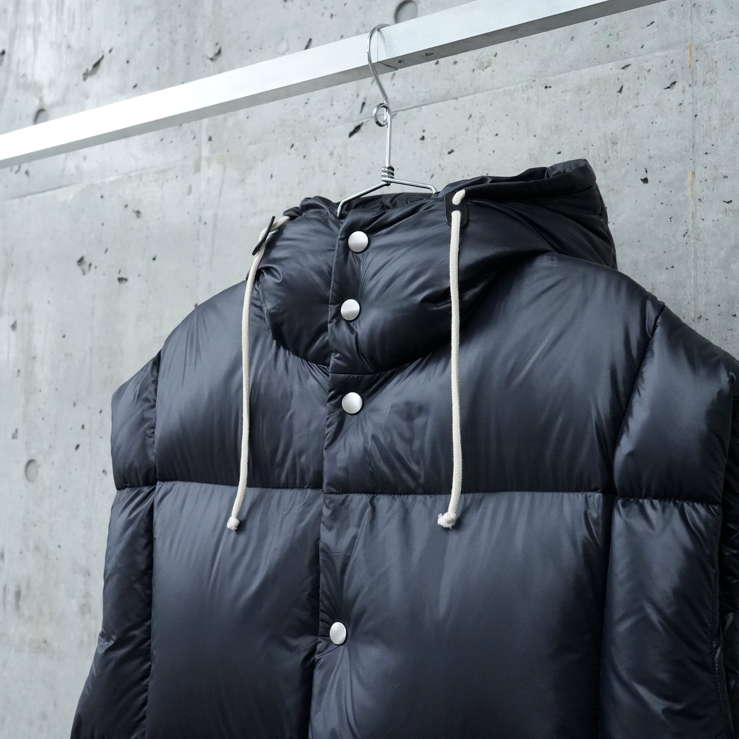 + DOWN JACKET / 001