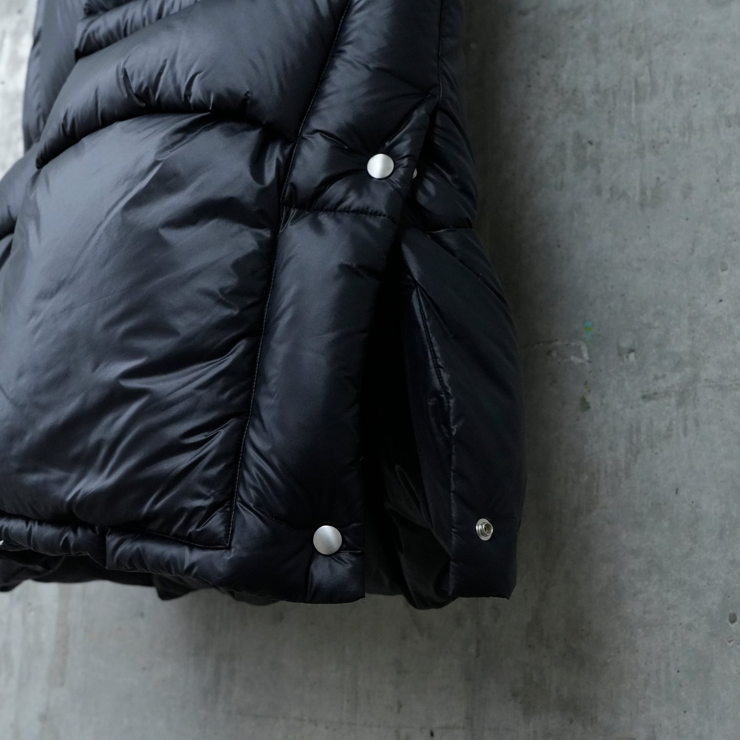 + DOWN JACKET / 001