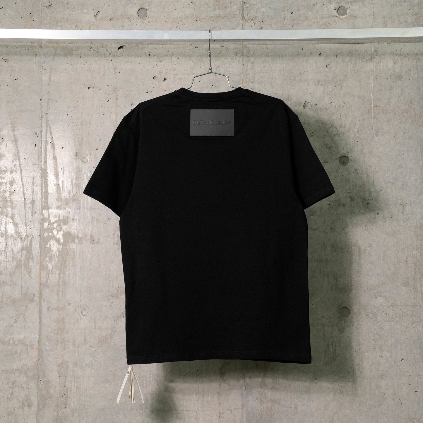 + T-SHIRT CN SS W/LH / 001