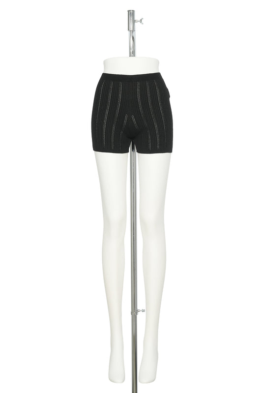 LACE RIBBED SHORTS / BLACK