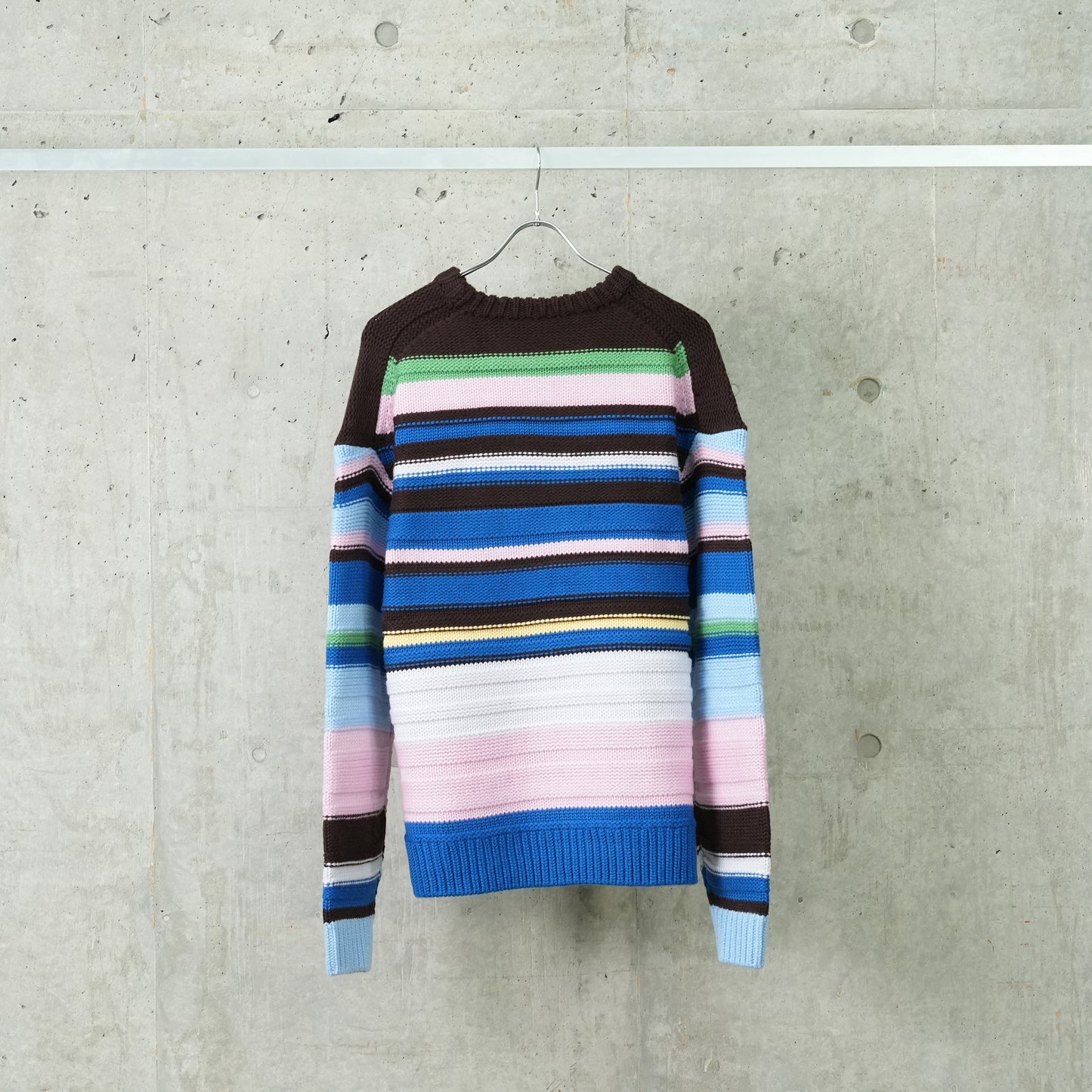 SWEATER / 899