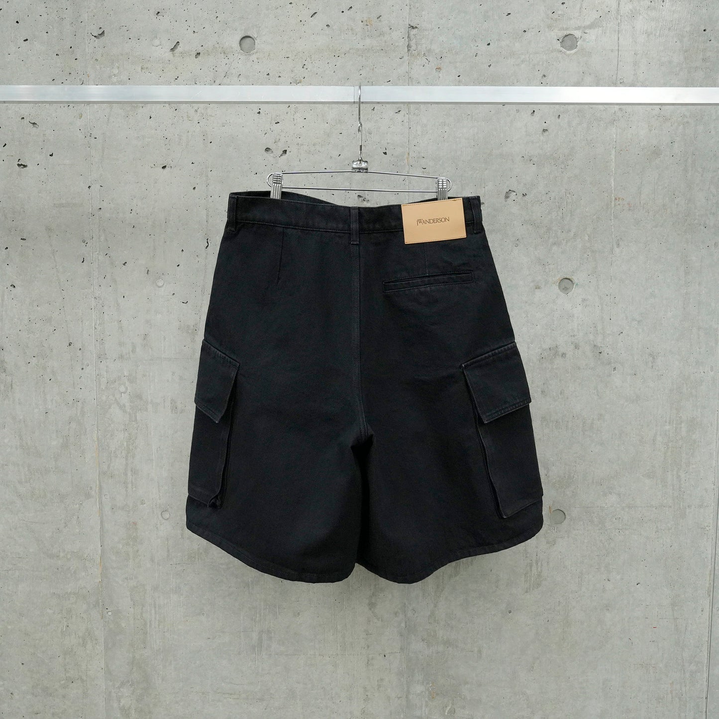 CARGO SHORTS / 999