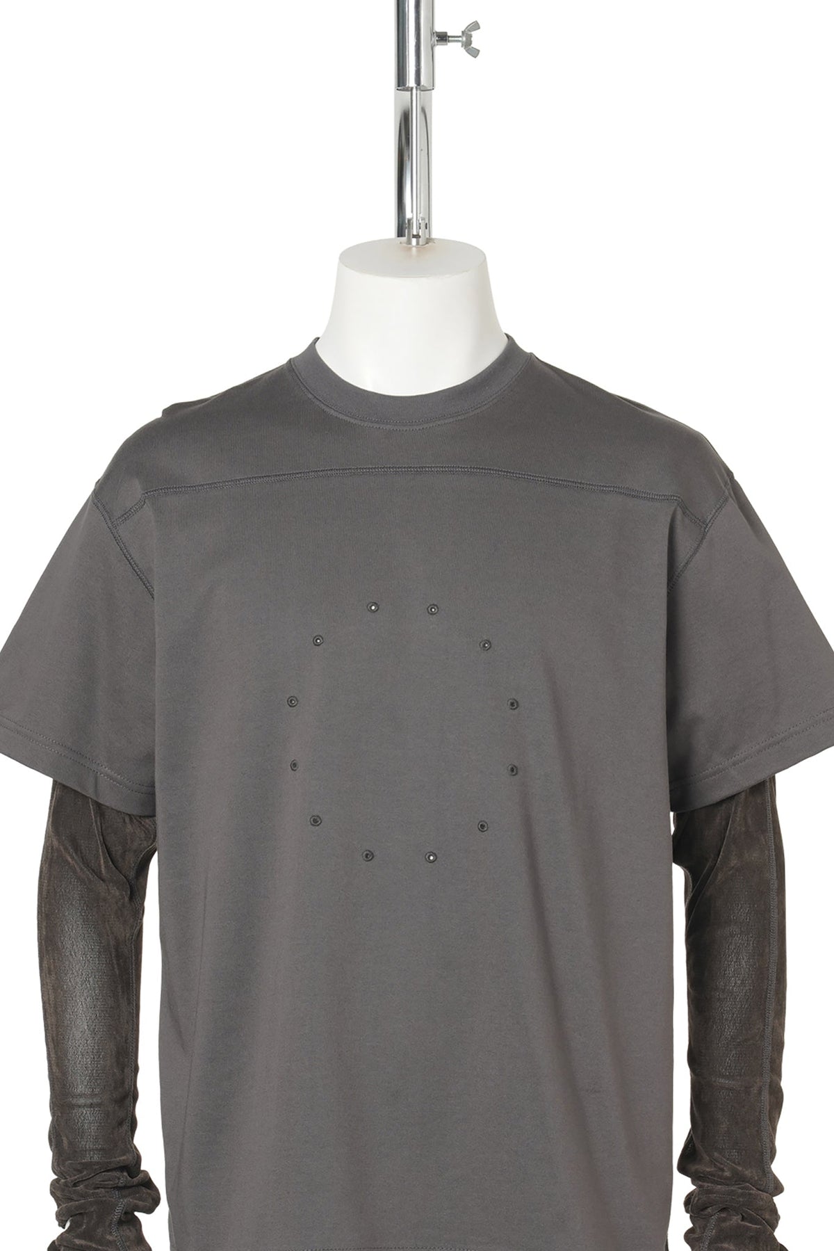 CIRCLE FANGSAI LAYERED TEE / CHARCOAL