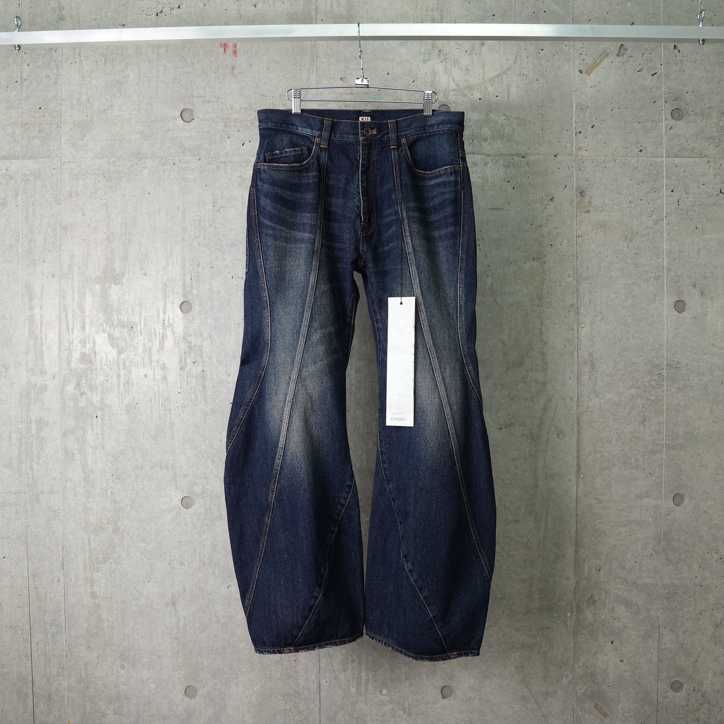 3D CUTTING DENIM PANTS / INDIGO