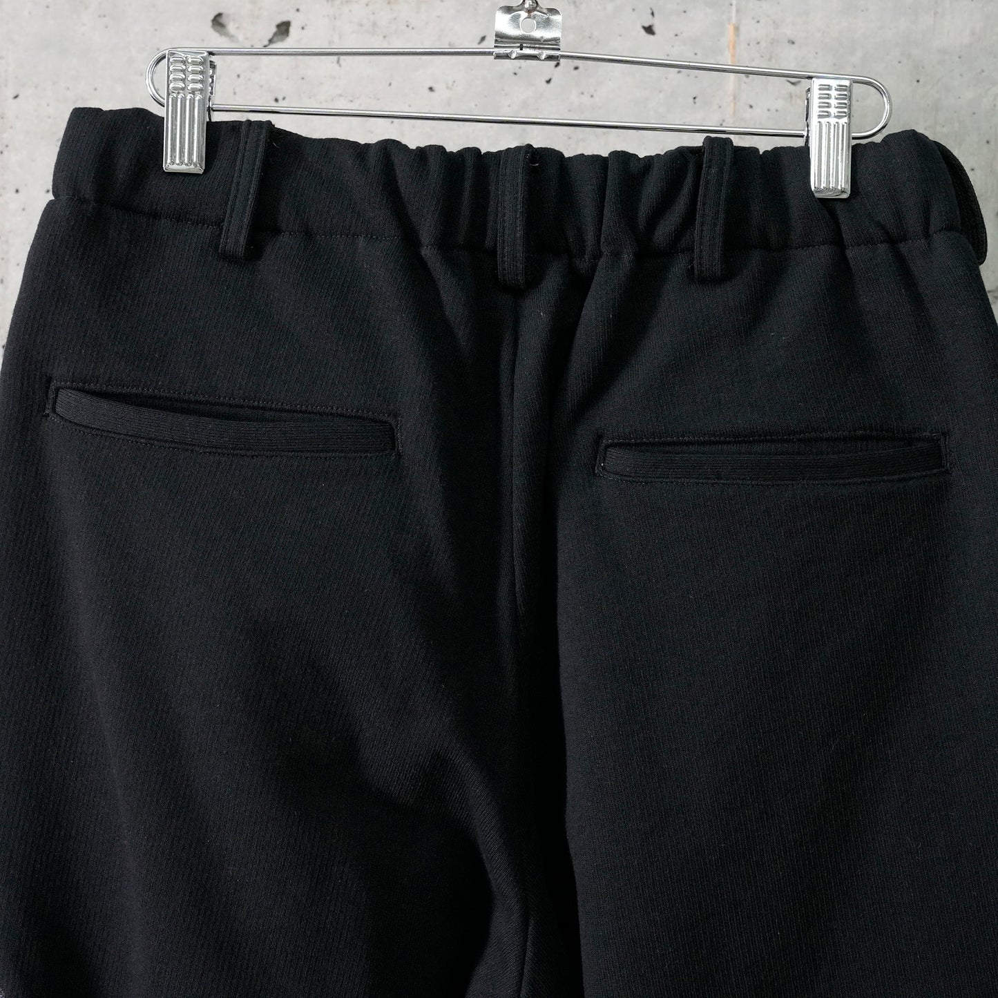 MULTI EMBODIED-DESIGN SWEATPANTS / BLACK