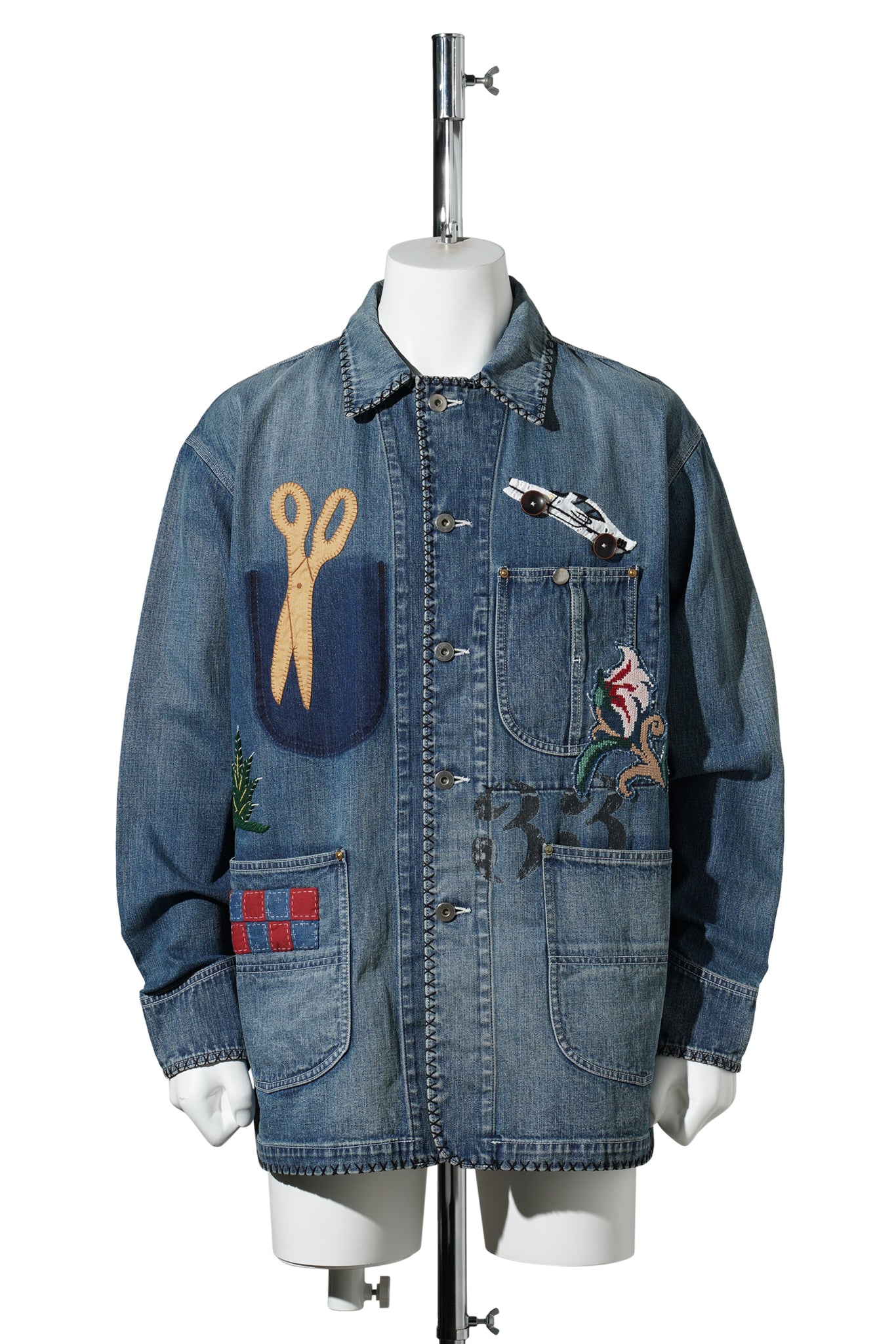 HAND-EMBROIDERED DENIM COVERALL / INDIGO