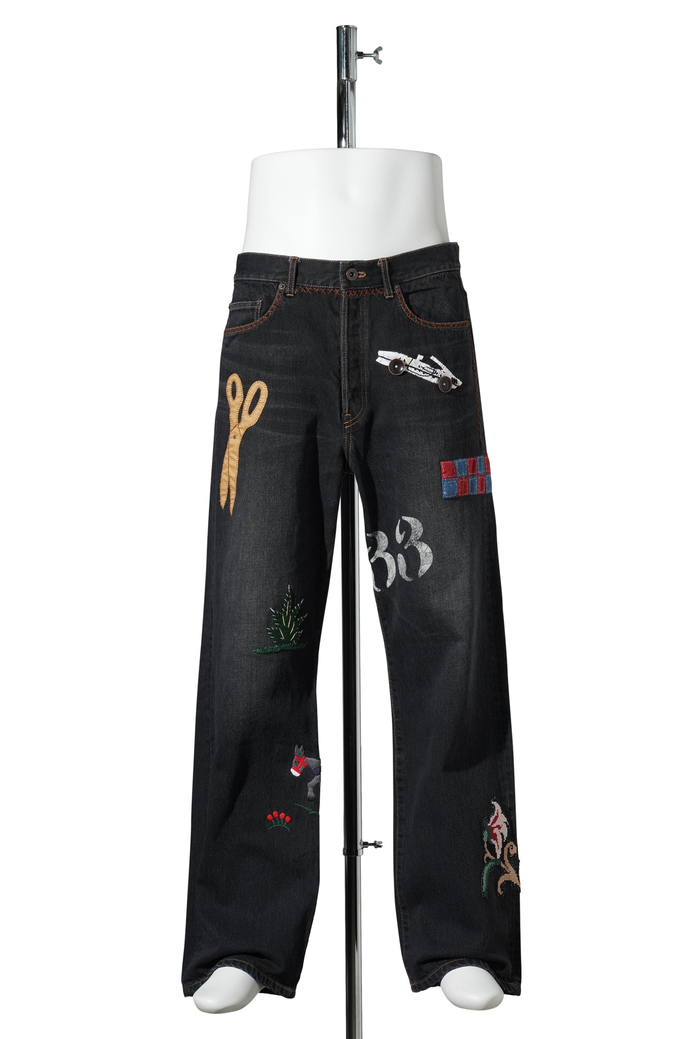 HAND-EMBROIDERED DENIM PANTS / BLACK