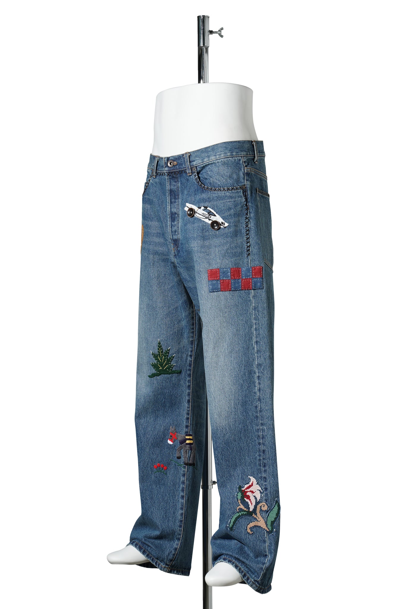 HAND-EMBROIDERED DENIM PANTS / INDIGO