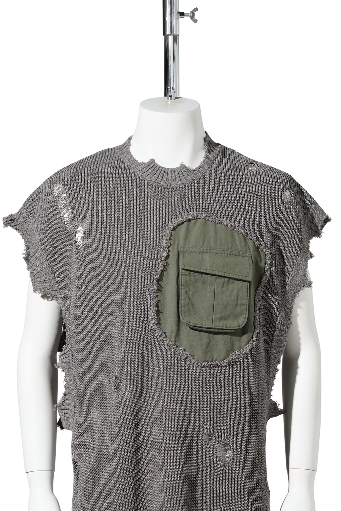 DESTROYED KNIT VEST / GREY
