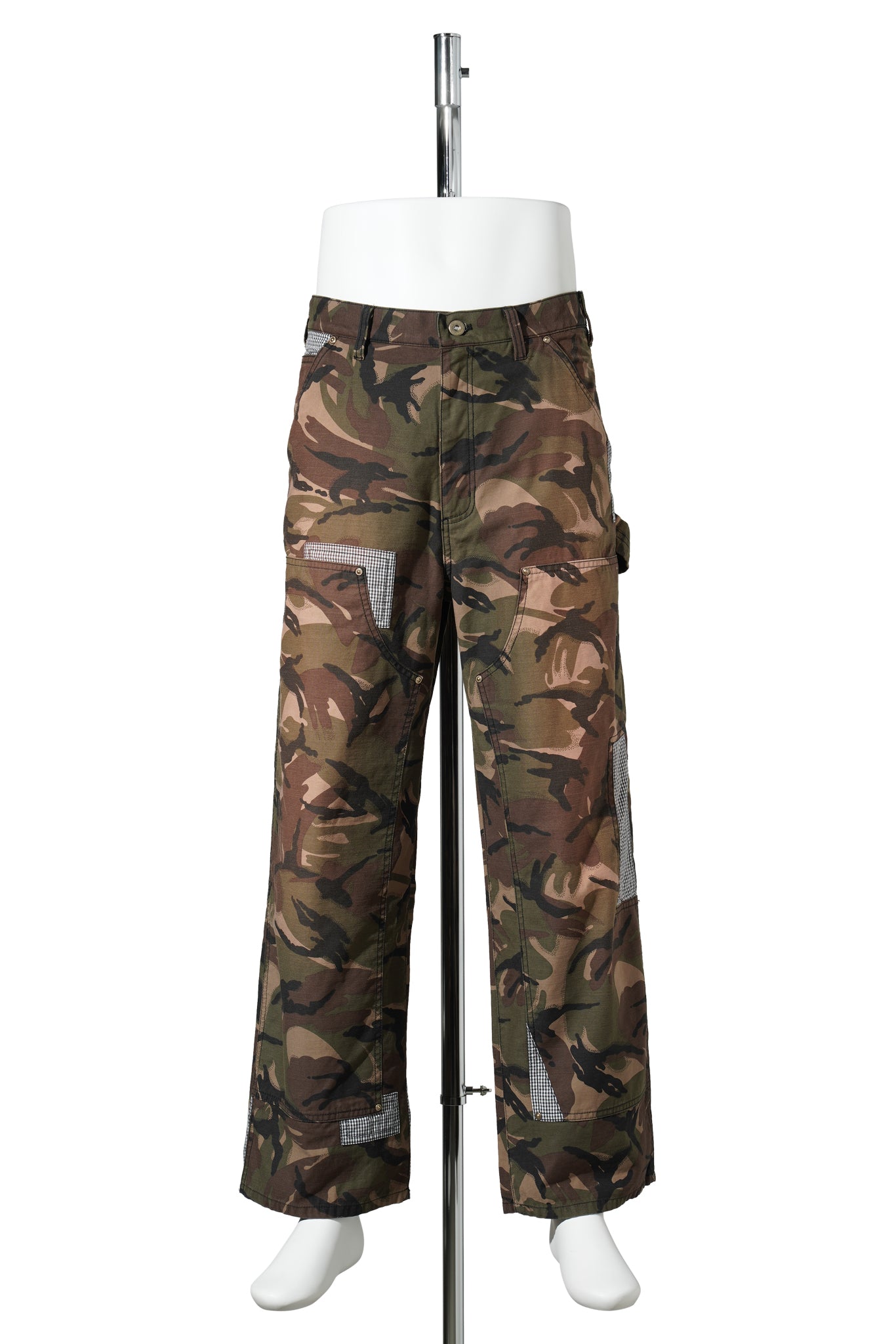 PATCHWORKED CAMO PANTS / BLACK