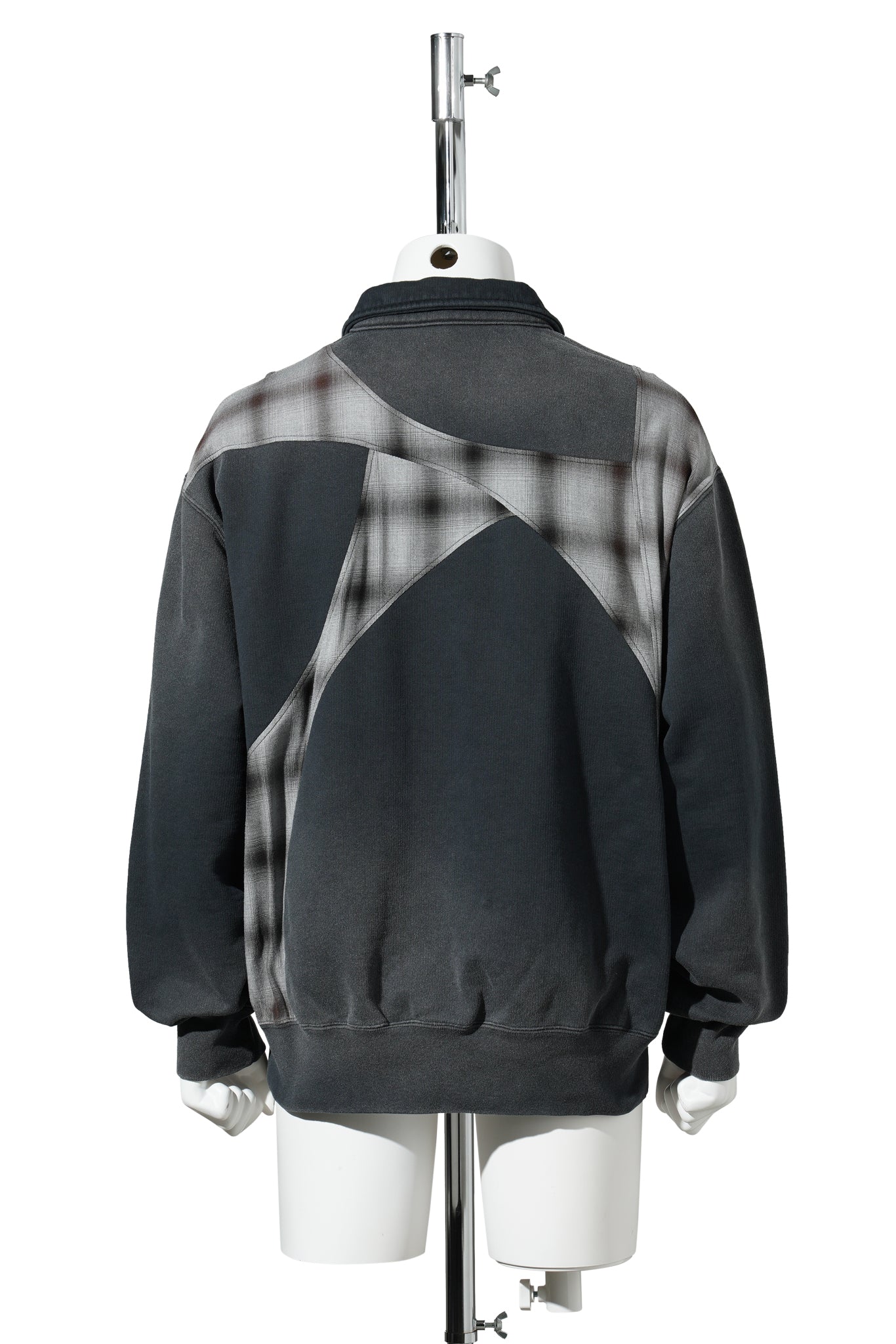 PACHWOKED HALF-ZIP SWEATSHIRT / BLACK