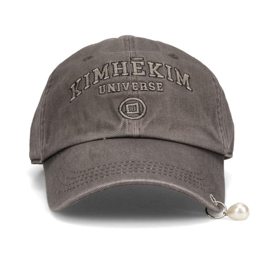 UPCYCLED PEARL PIERCED BASEBALL CAP / GREY