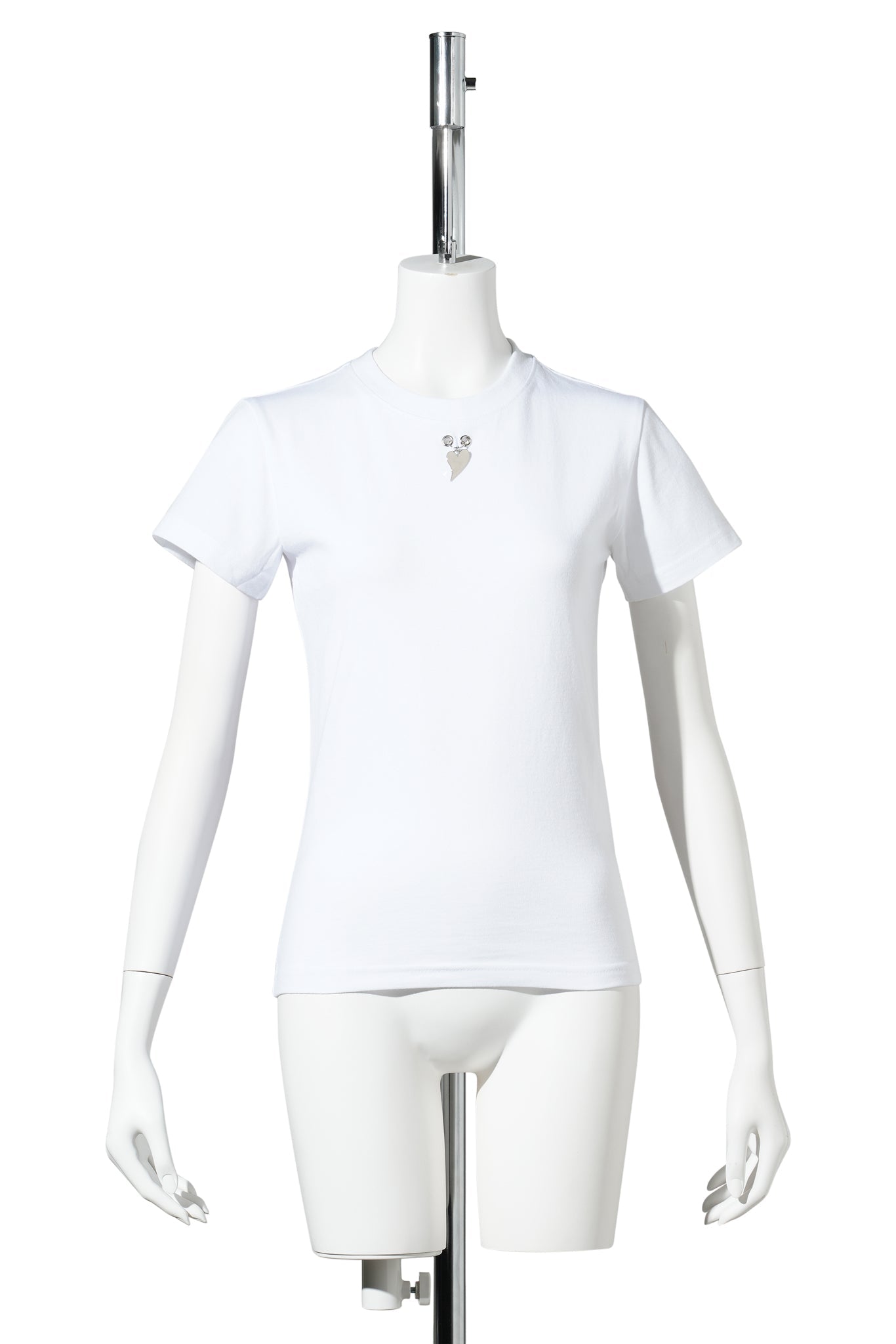 HEART CHARM SLIM FIT T-SHIRT / WHITE