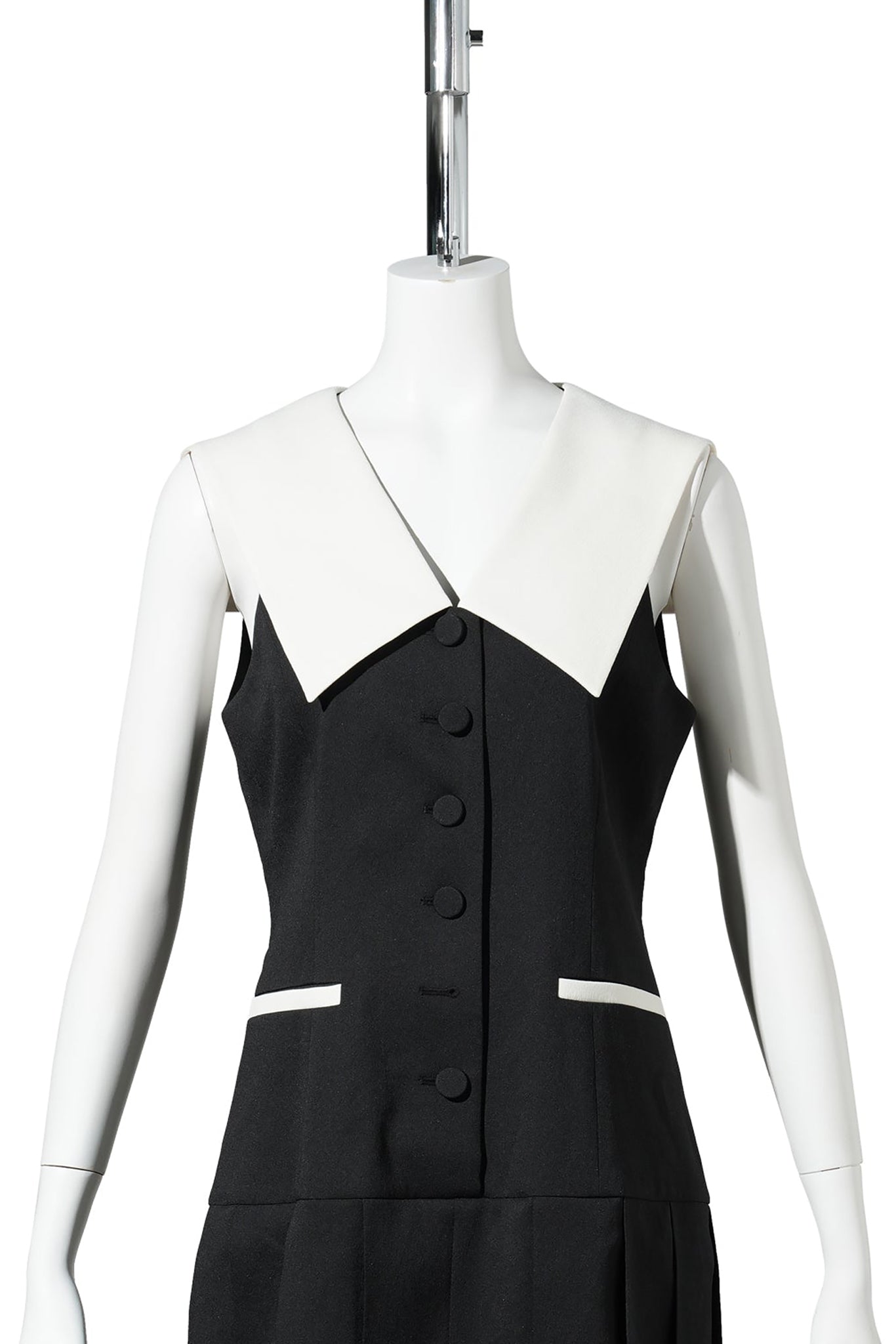 MALEVICH SAILOR COLLAR PLEATED SLEEVELESS DRESS / BLACK/IVORY